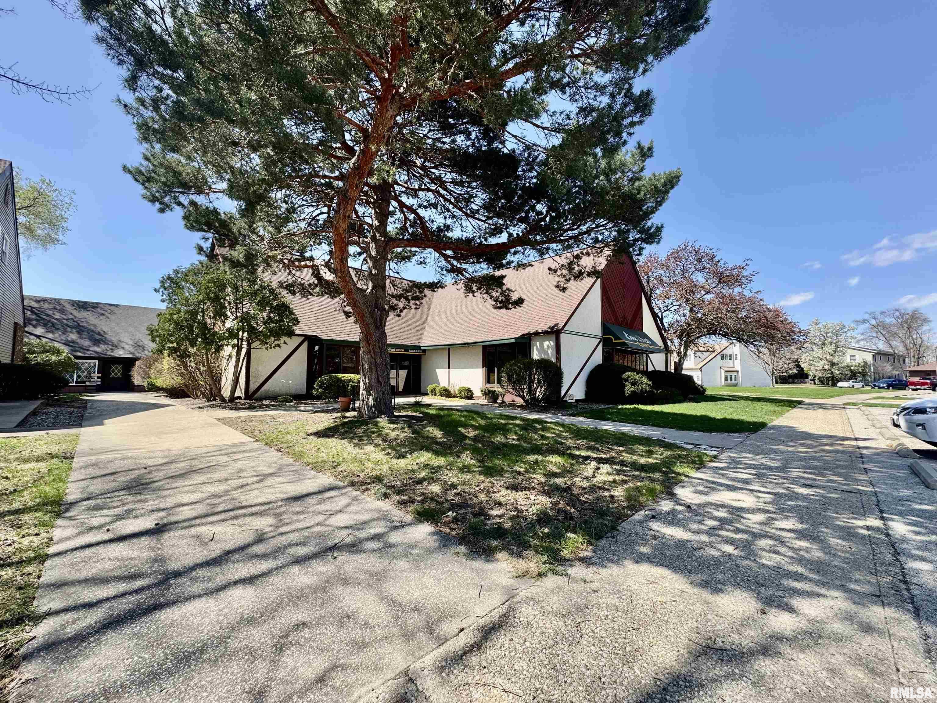 951 Durkin Drive Property Photo 1