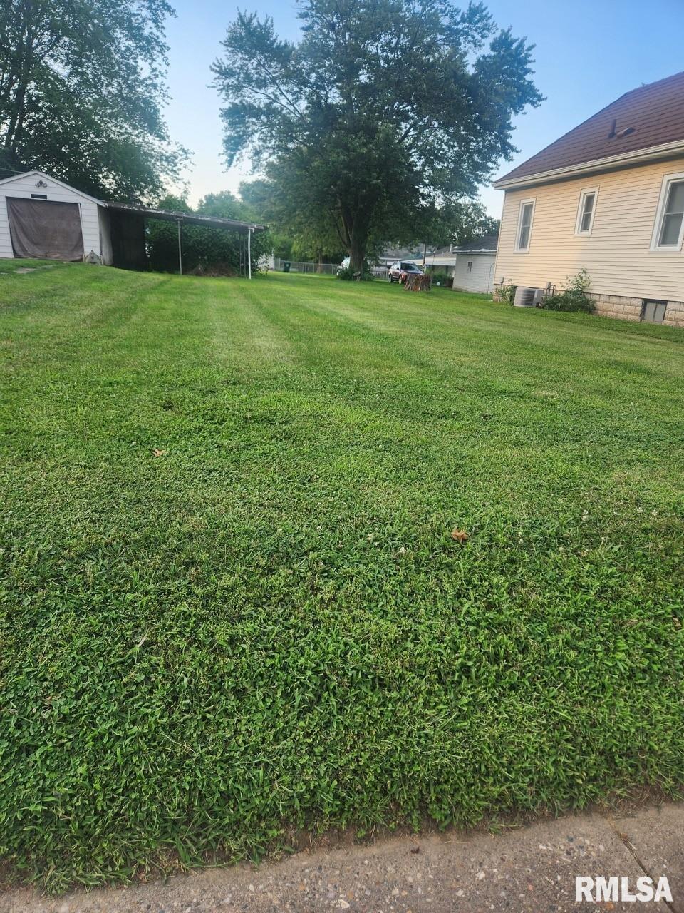 2527 Cedar Street Property Photo 1
