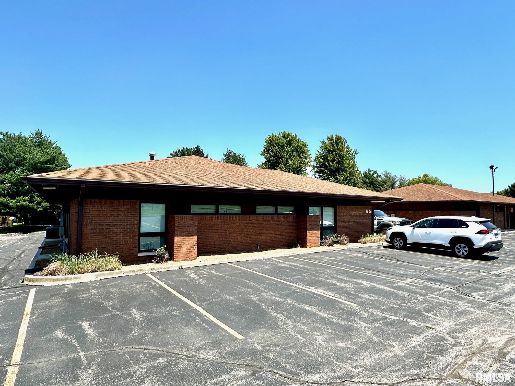 1606 W Lafayette Avenue Property Photo 1