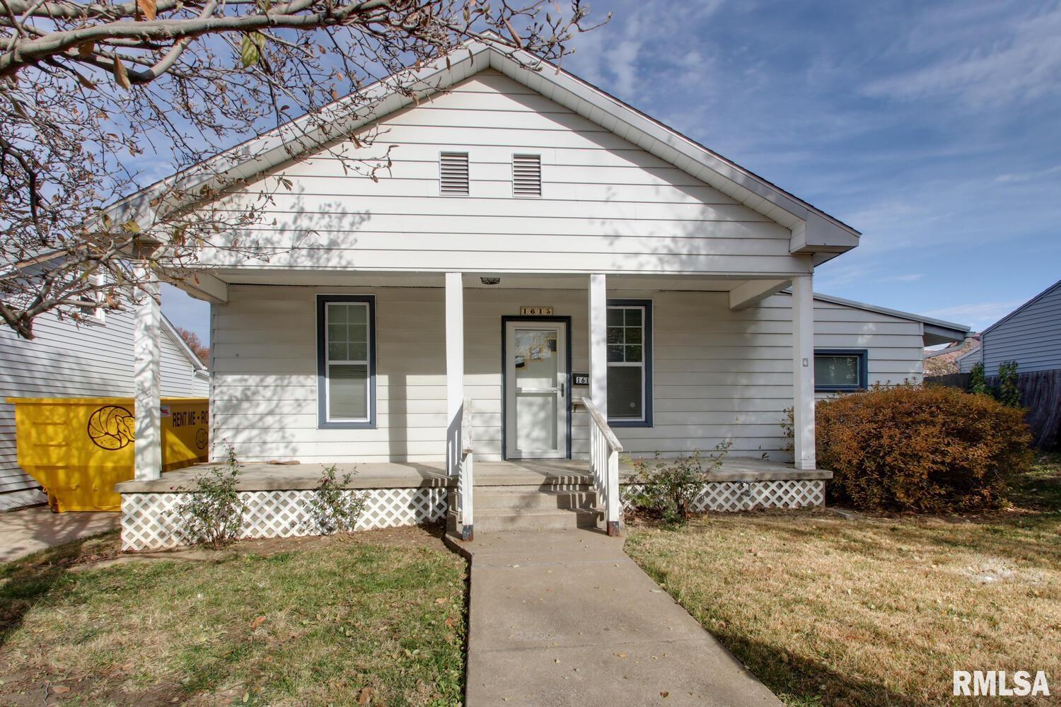 1615 Maple Street Property Photo 1
