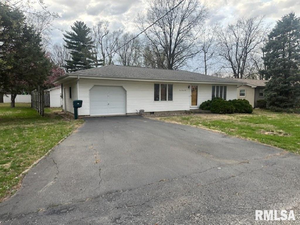 705 N Silver Street Property Photo 1