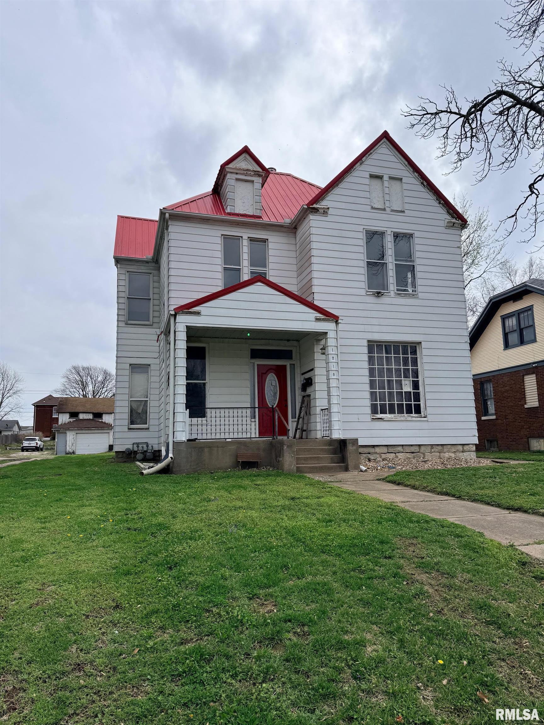 1218 N 8th Street Property Photo 1