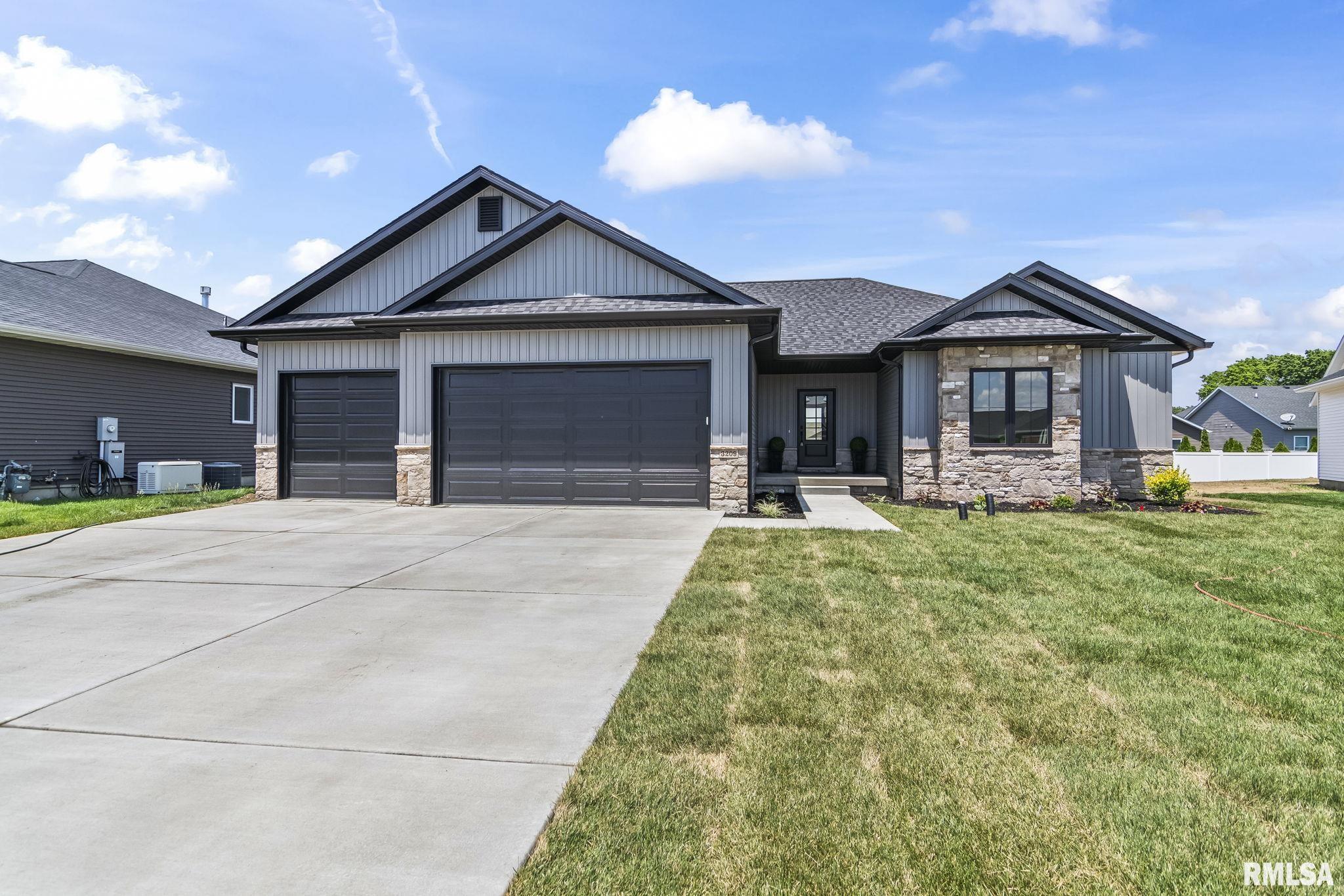 3209 Kames Circle Property Photo 1