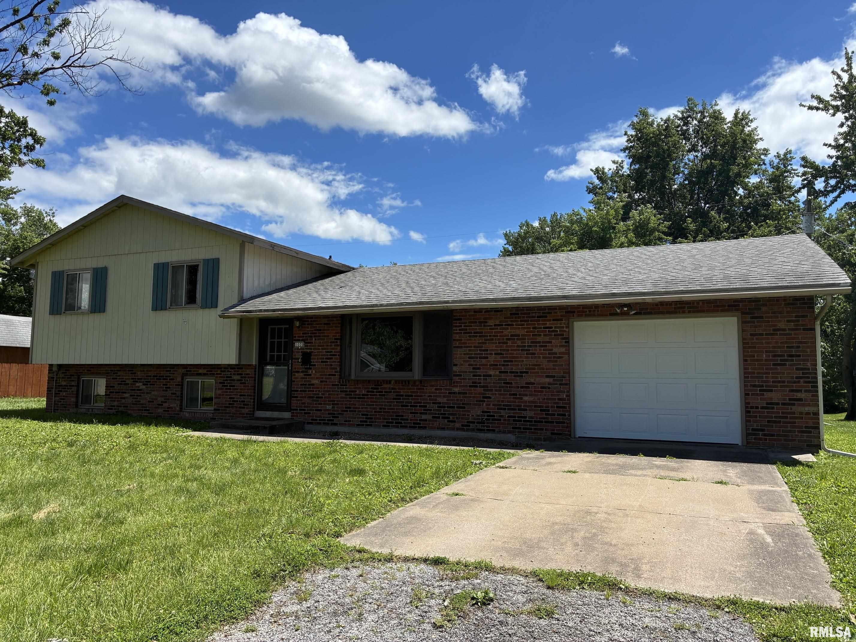 1020 Marion Street Property Photo 1