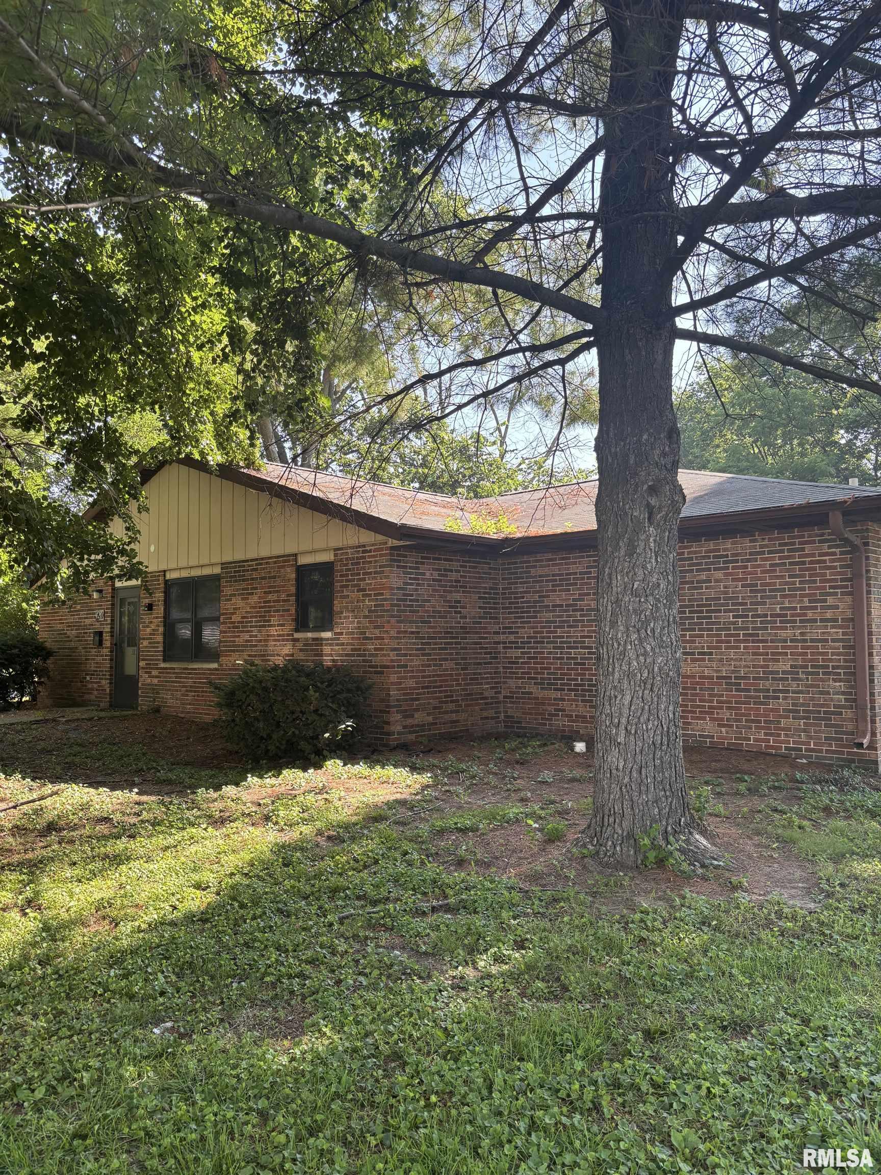 420 S West Street Property Photo 1