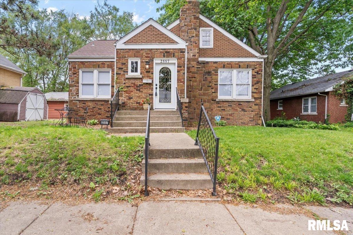 2557 S 6th Street Property Photo