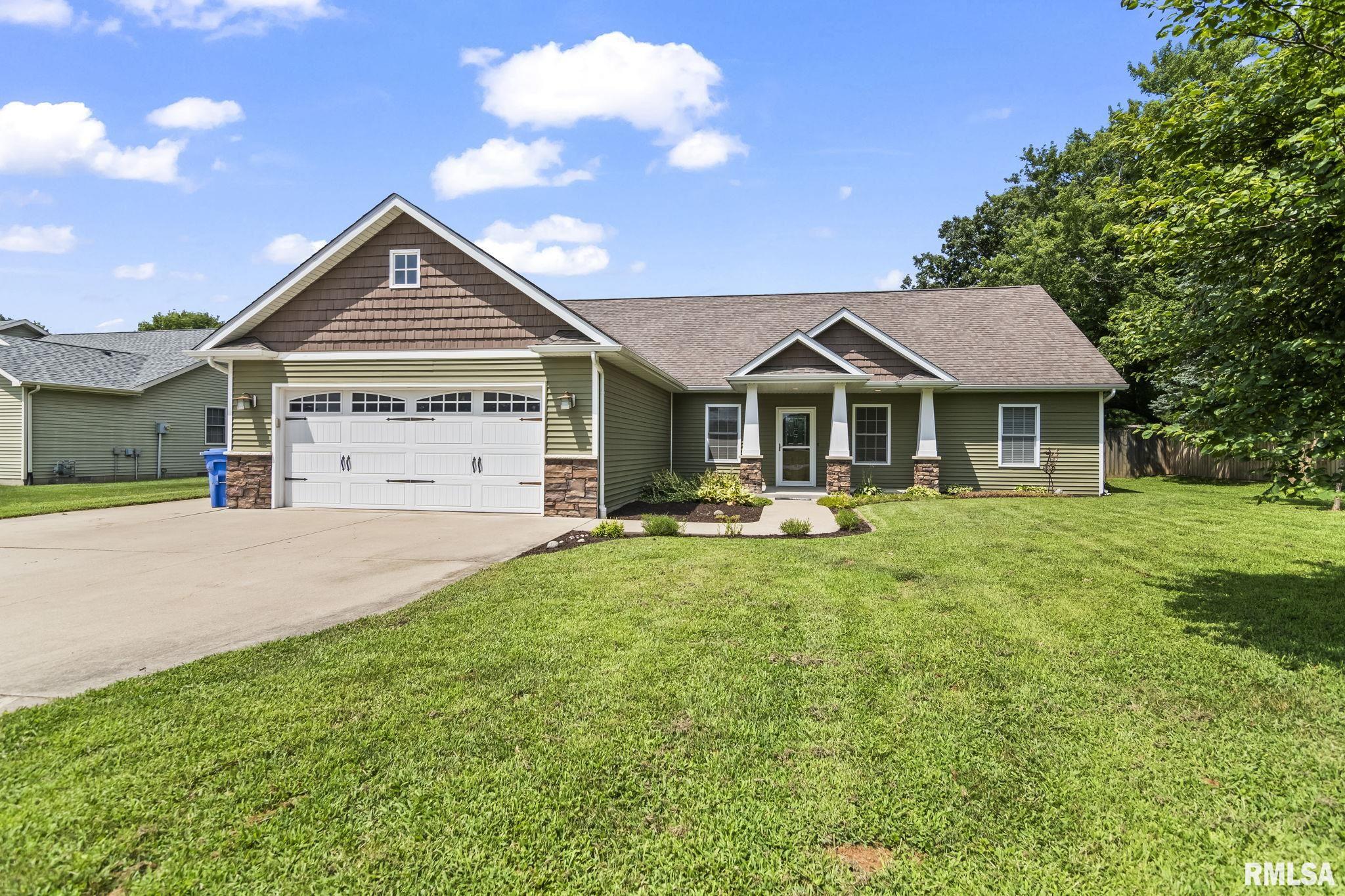 203 Barn Hollow Drive Property Photo 1