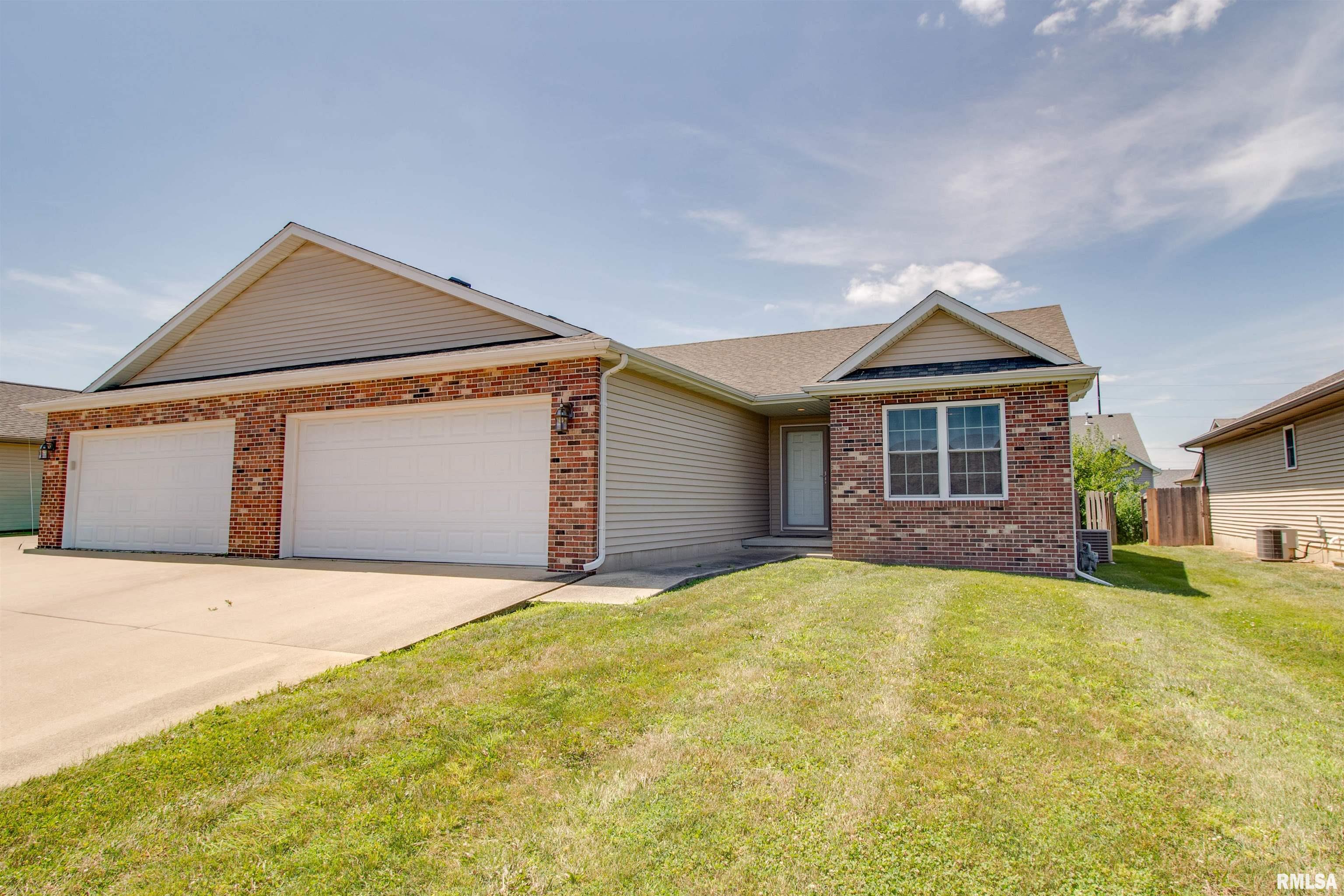 2909 Sandy Lane