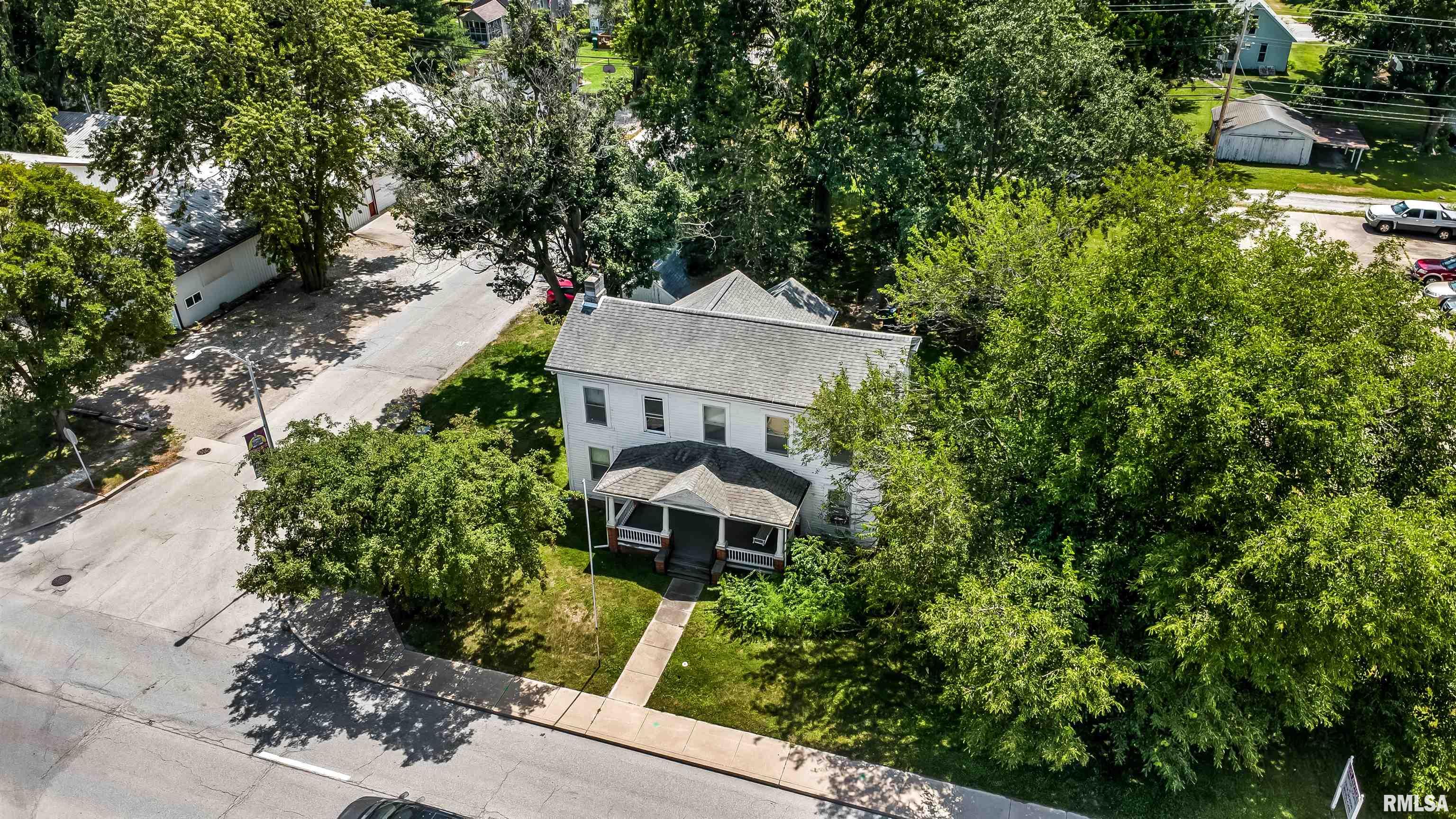 727 E Jackson Street Property Photo 1