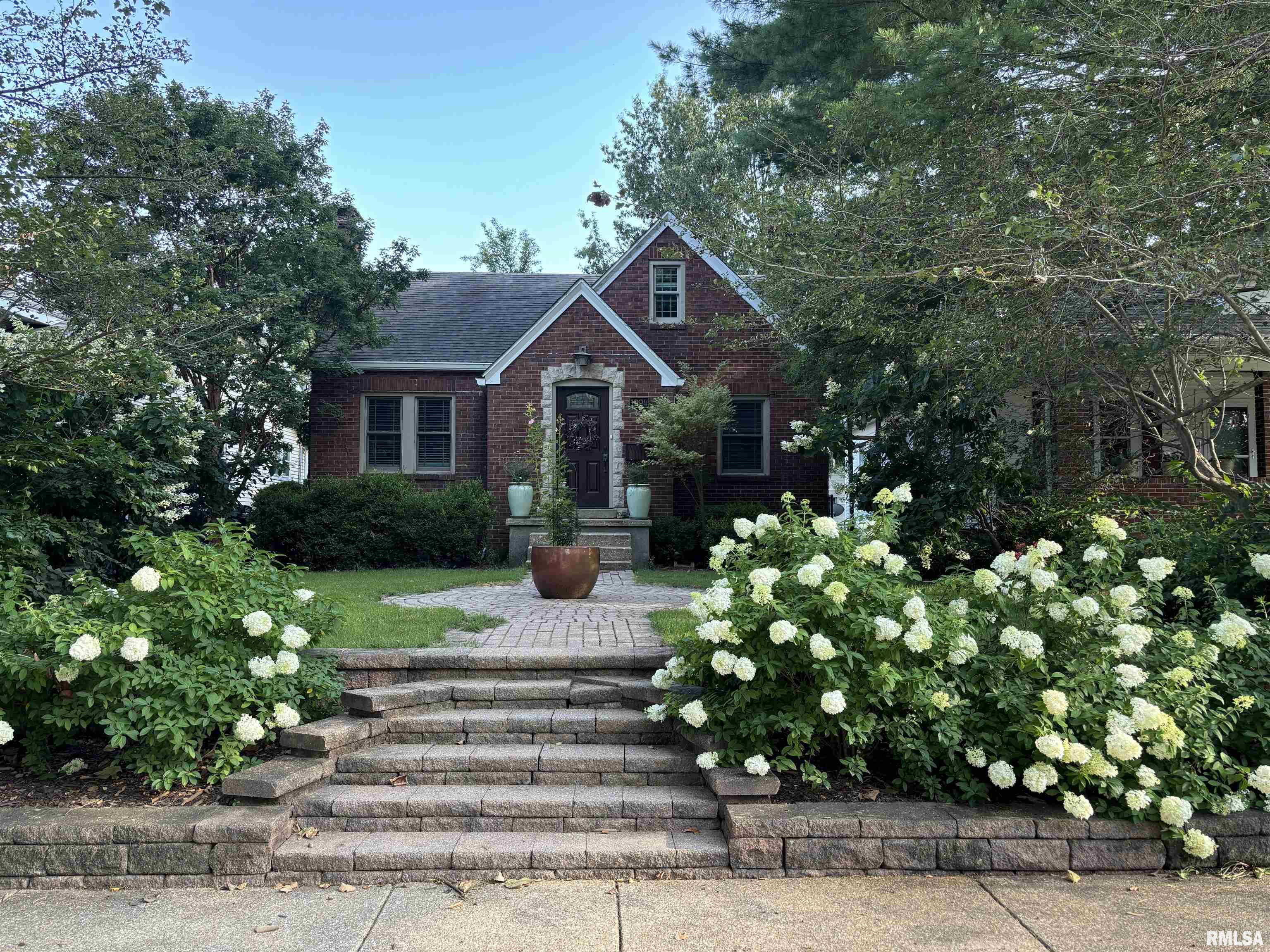 1004 Bryn Mawr Boulevard Property Photo 1
