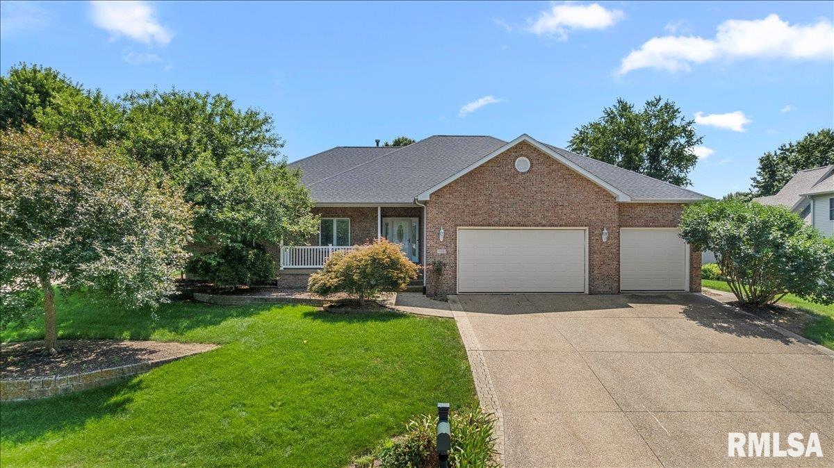 404 Aintree Chase Property Photo 1