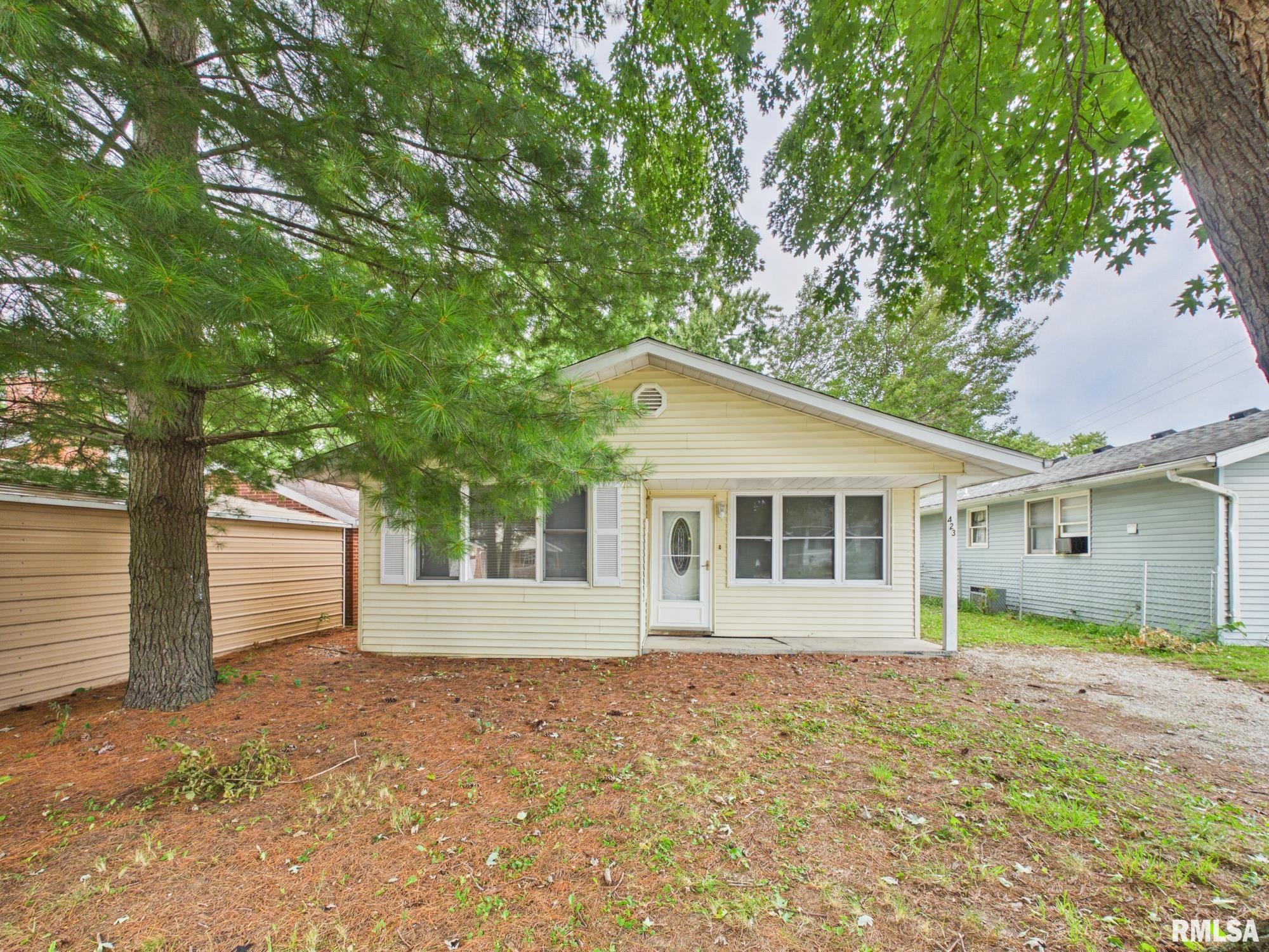423 E Jefferson Street Property Photo 1
