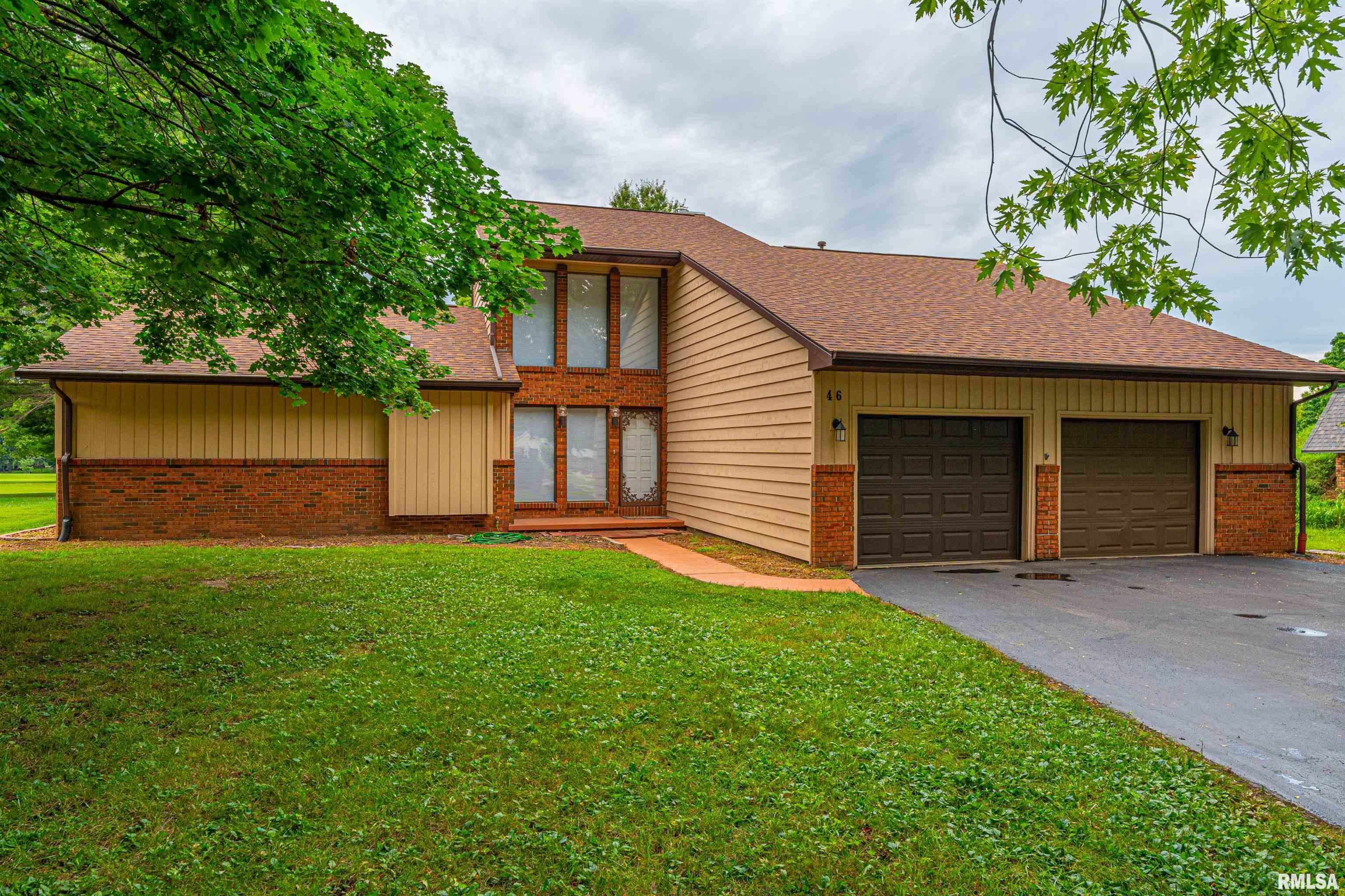 46 Illini Drive Property Photo 1