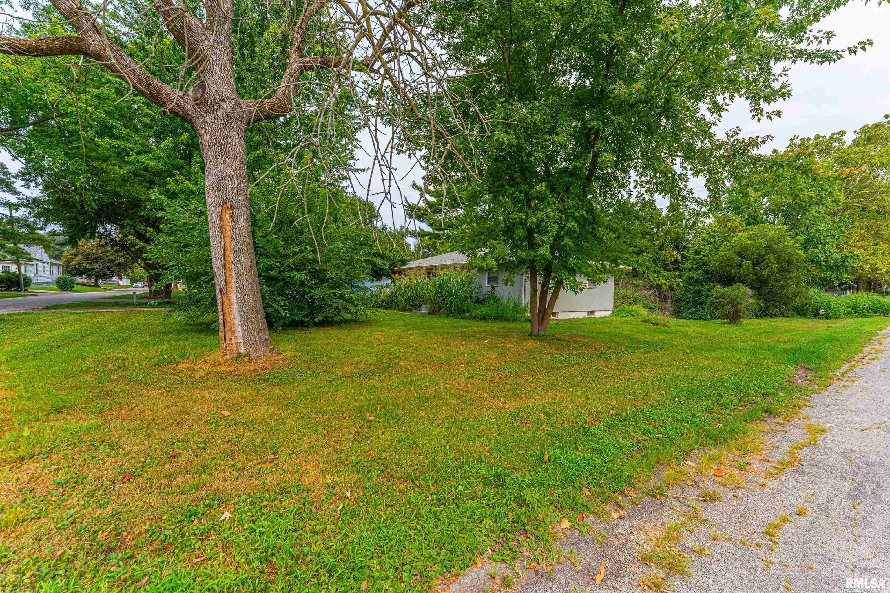 202 19th Street Property Photo 1