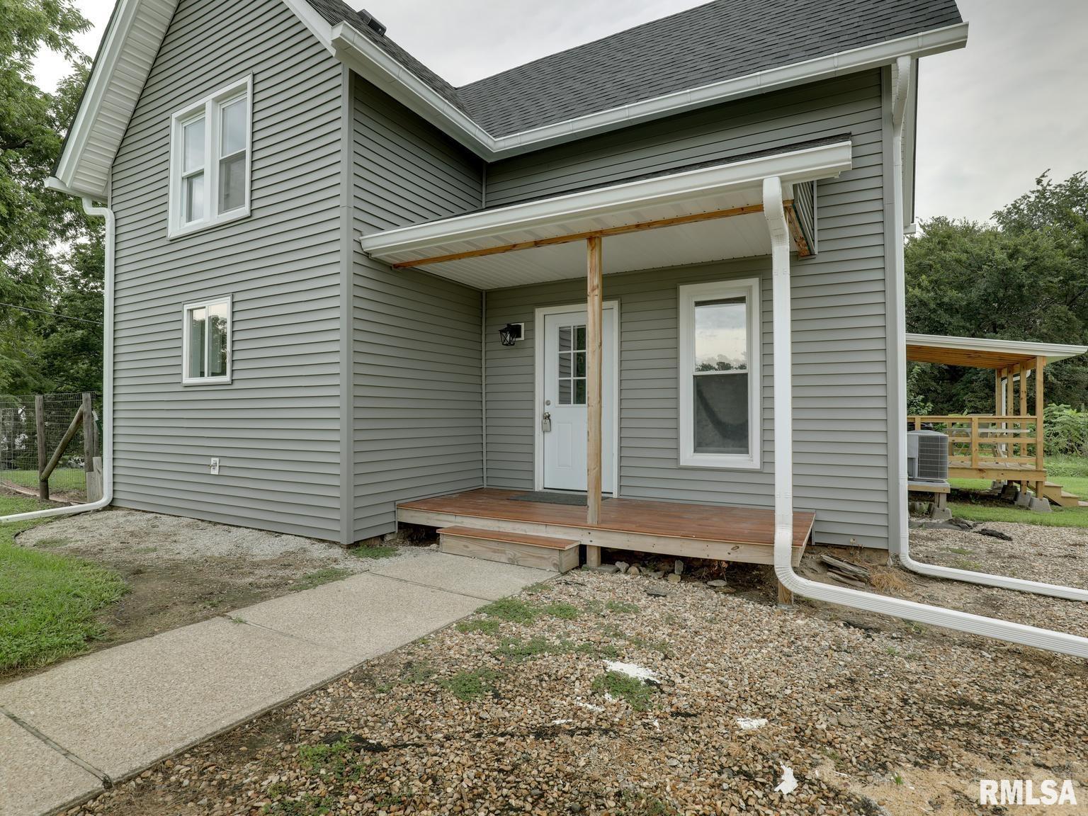 210 E HIGH Street