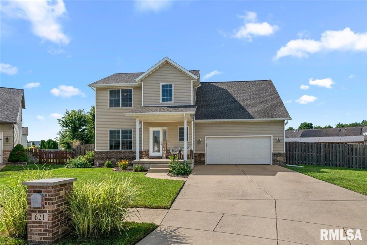 621 Garden Court Property Photo 1