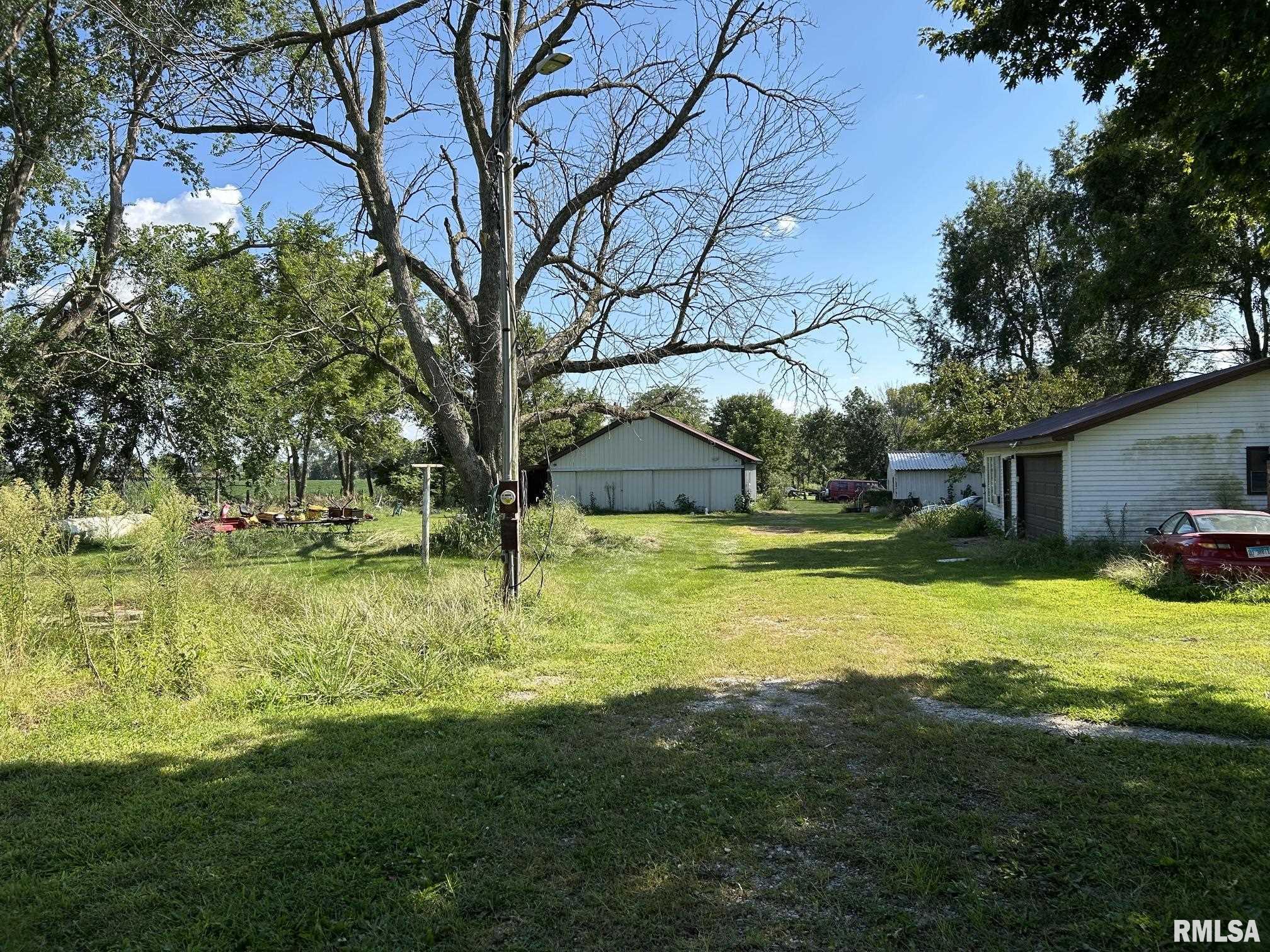 1950 E 2820 N Road Property Photo 1