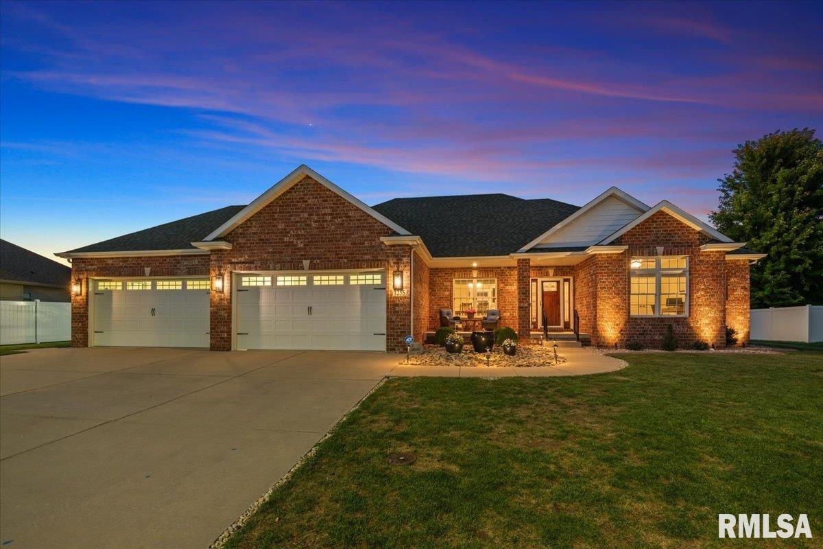 1255 Red Bud Run Property Photo 1