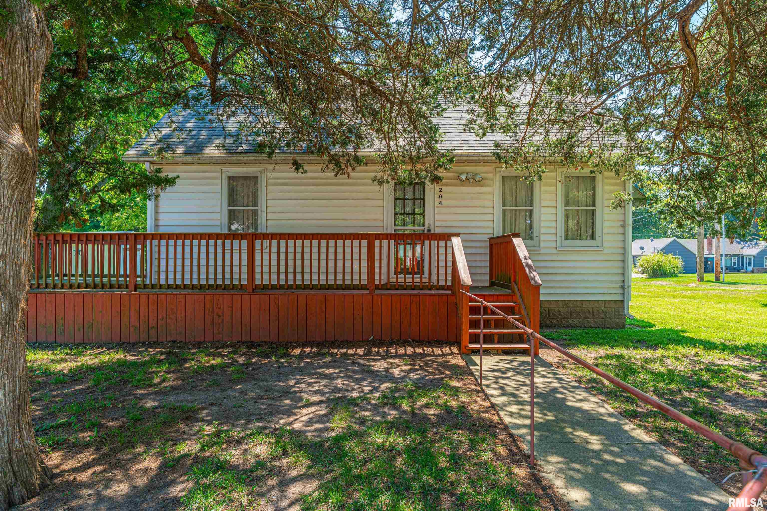 204 E Jemima Street Property Photo 1