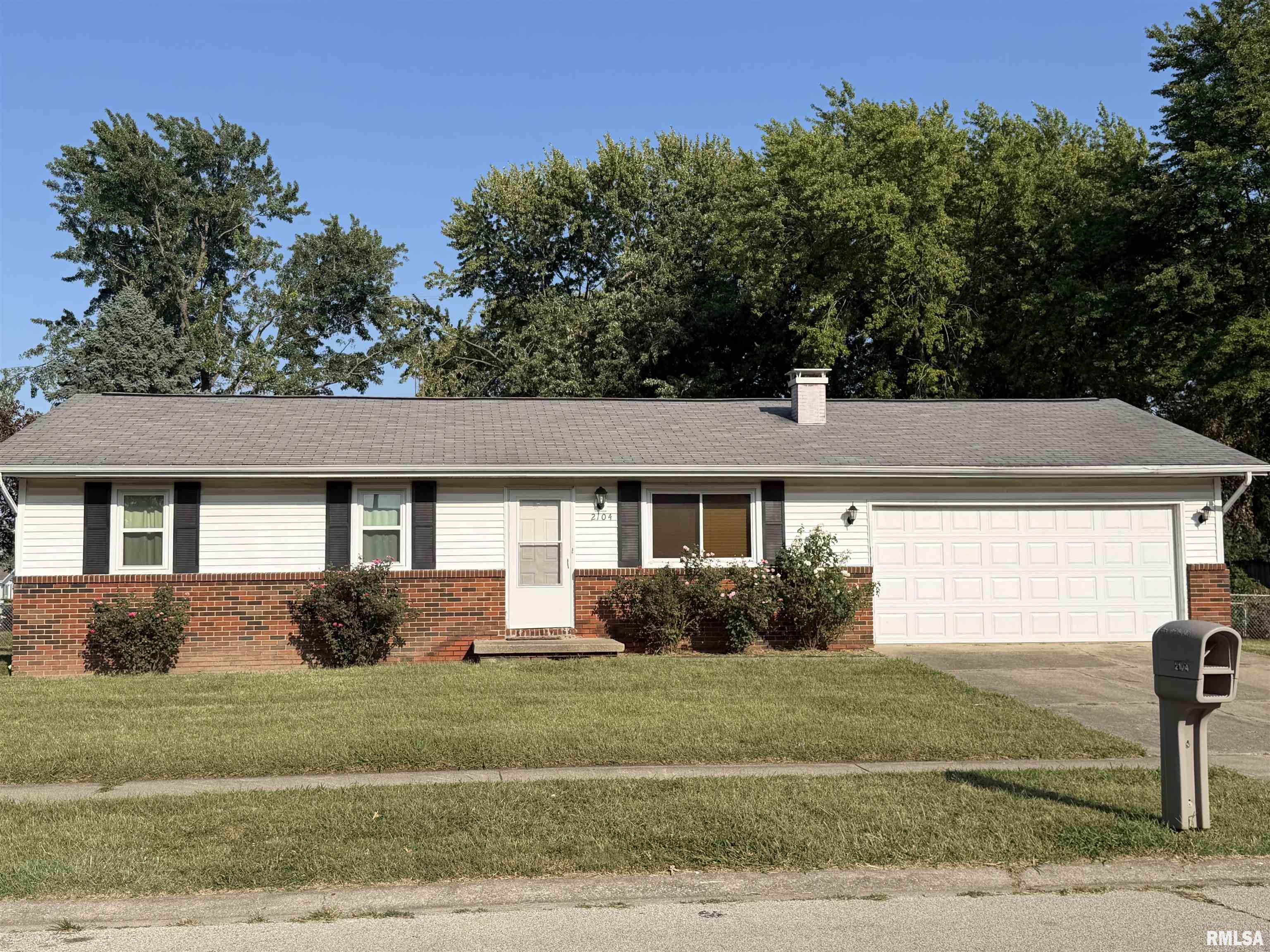 2104 Scarbrough Road Property Photo 1