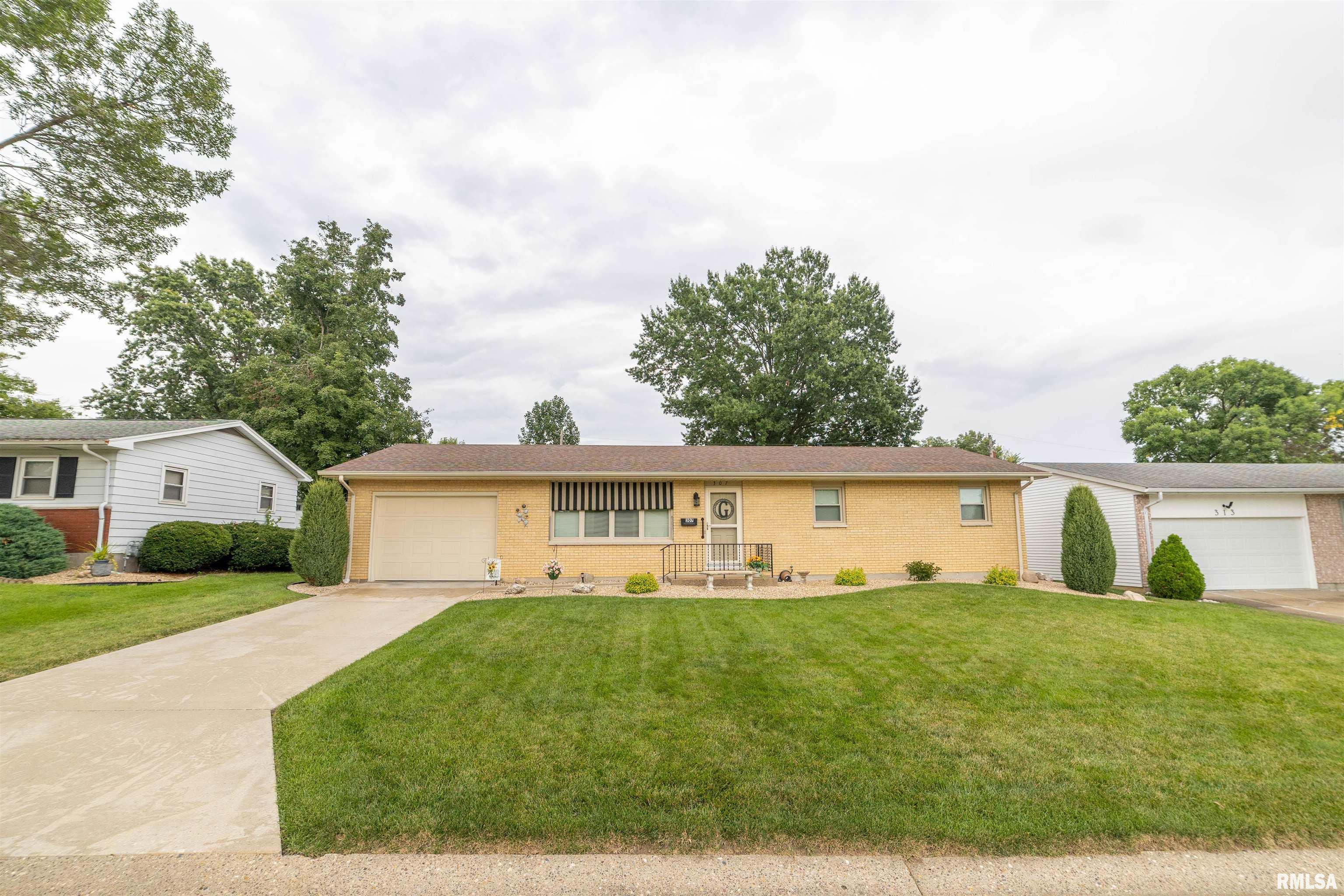 307 Glendale Drive Property Photo 1