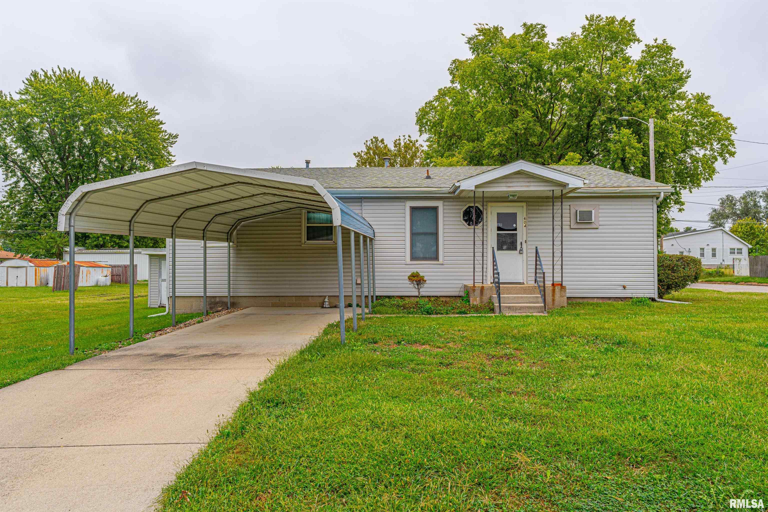 604 N Madison Street Property Photo 1