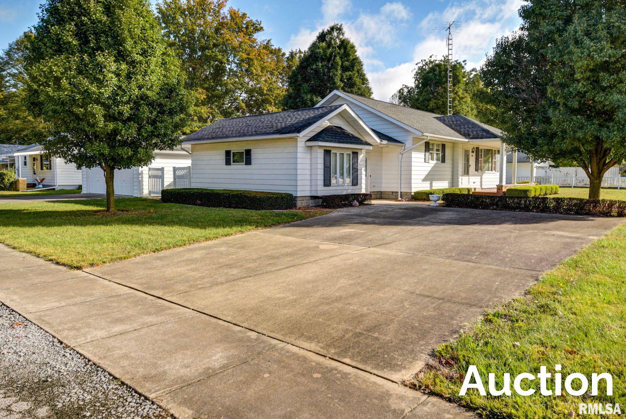 120 Madison Street Property Photo 1