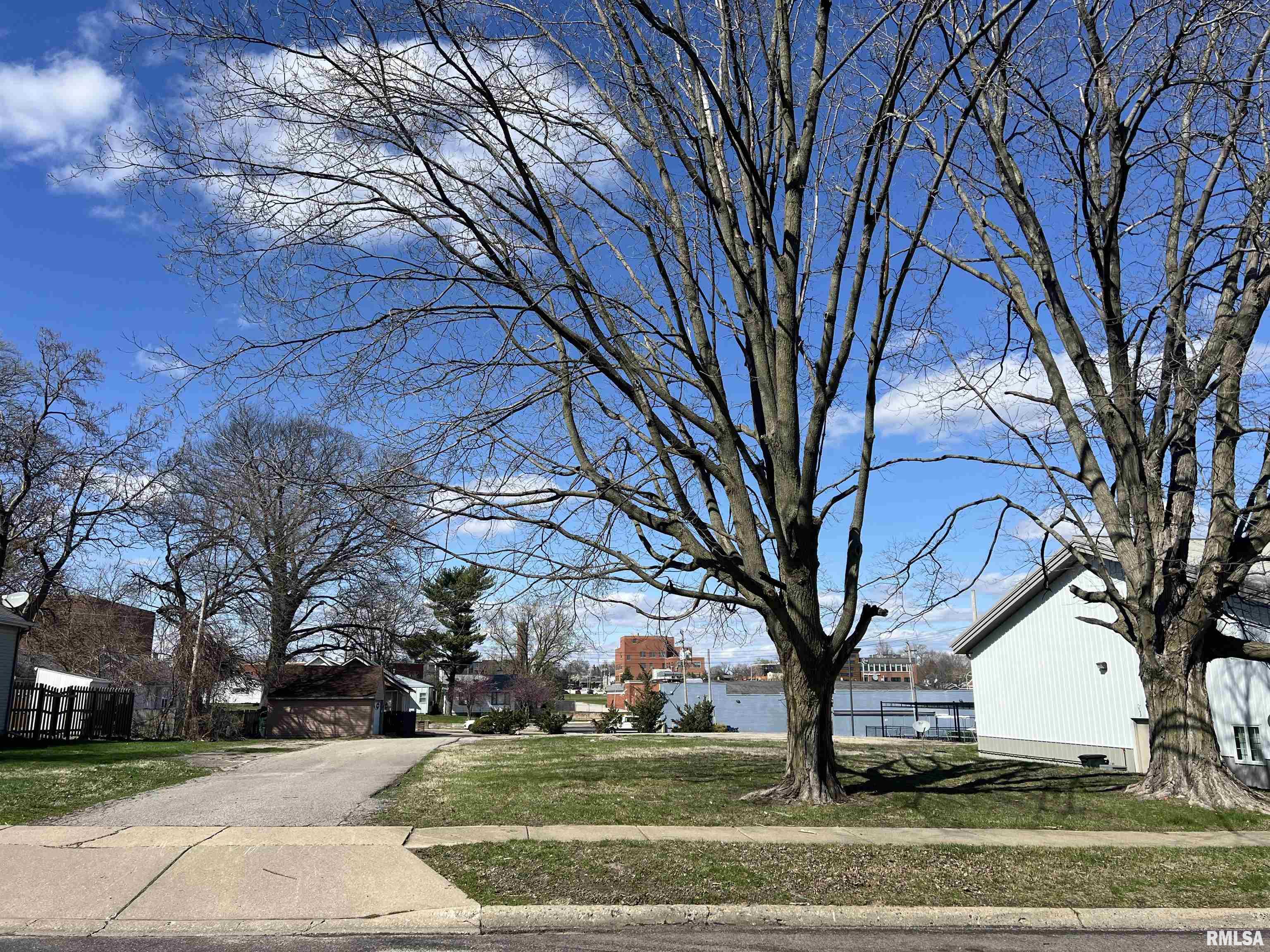 1224 E Moneta Avenue Property Photo
