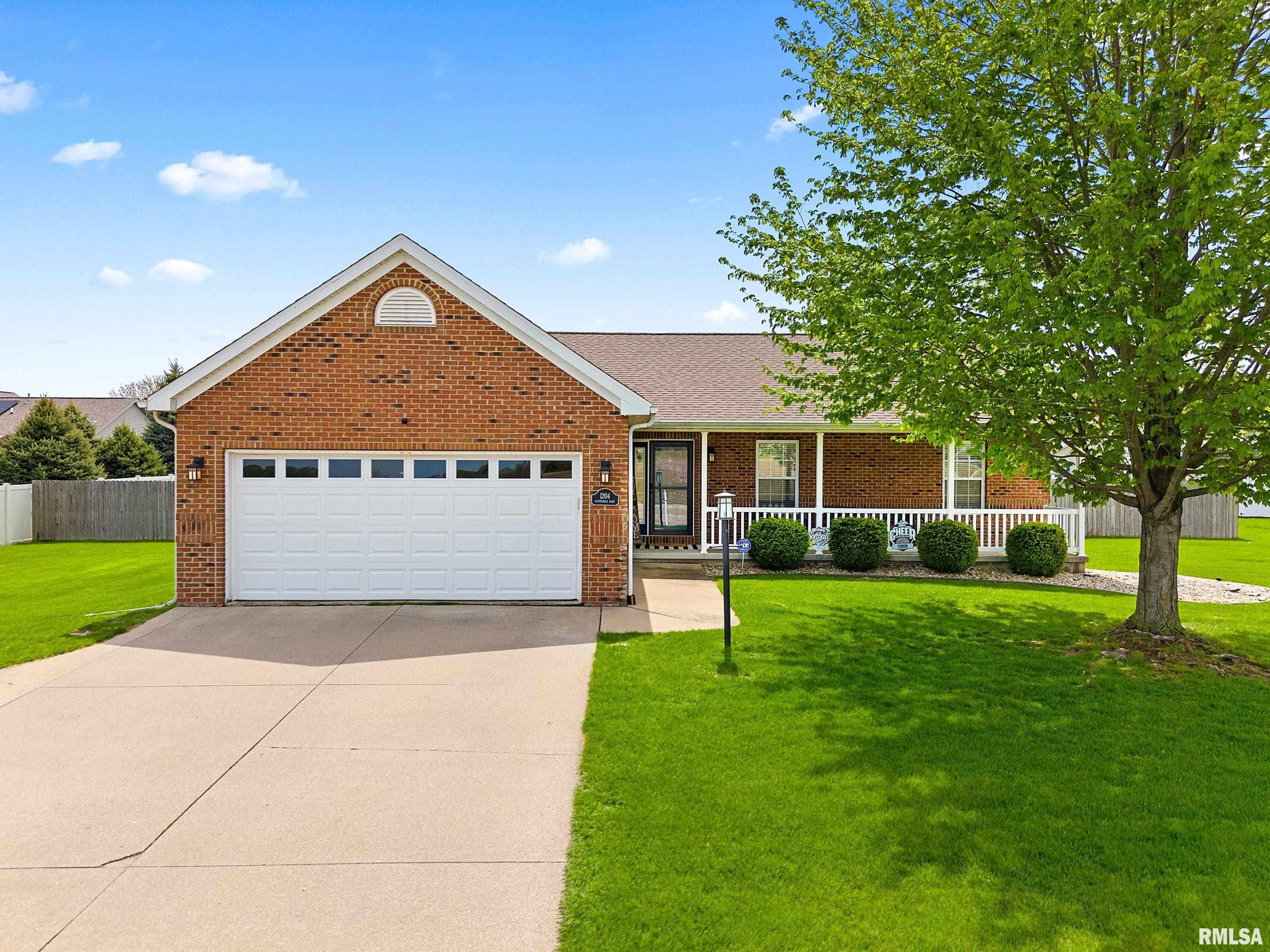 1204 W Cloverdale Road Property Photo 1