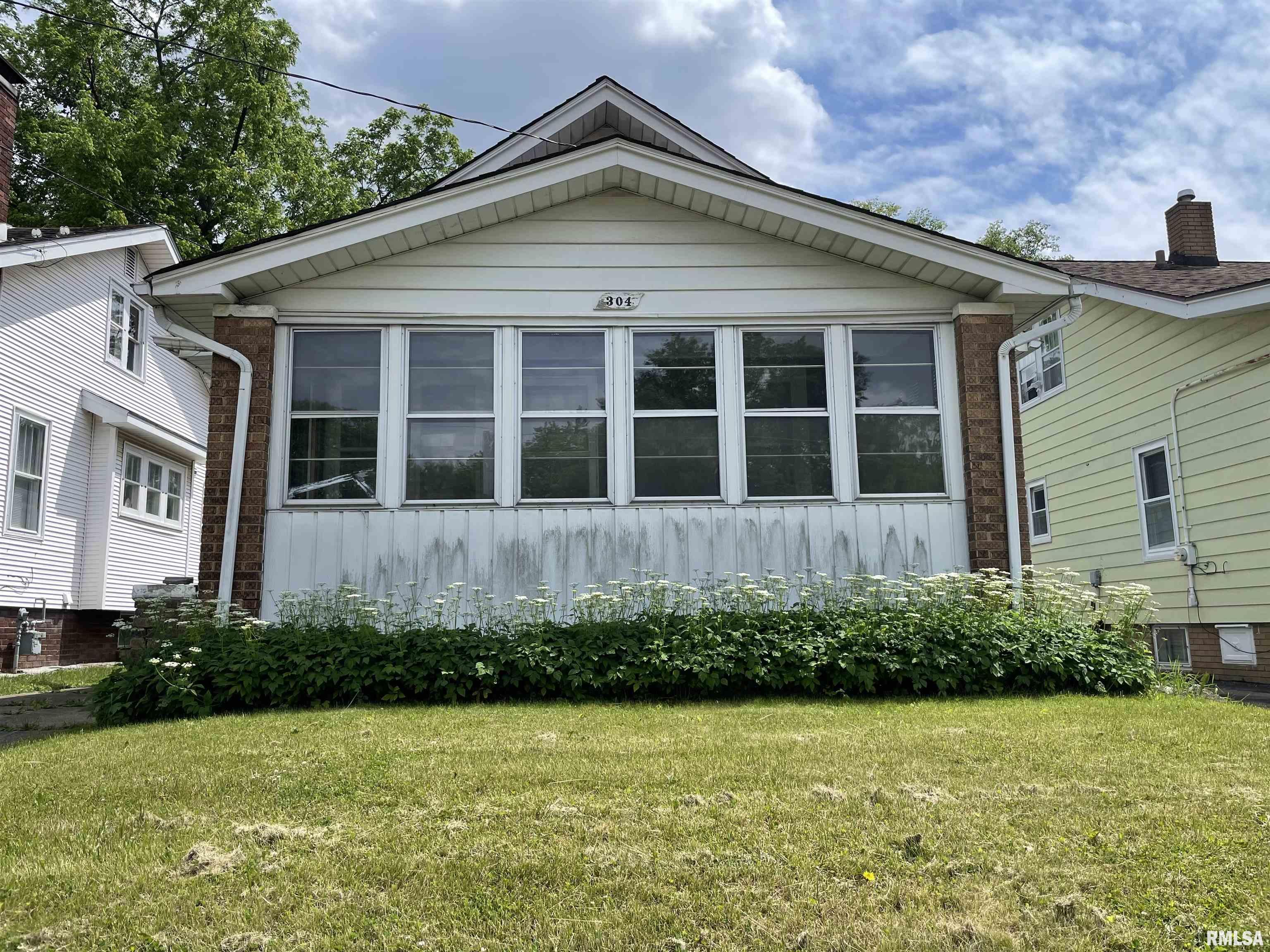 304 E Virginia Avenue Property Photo 1