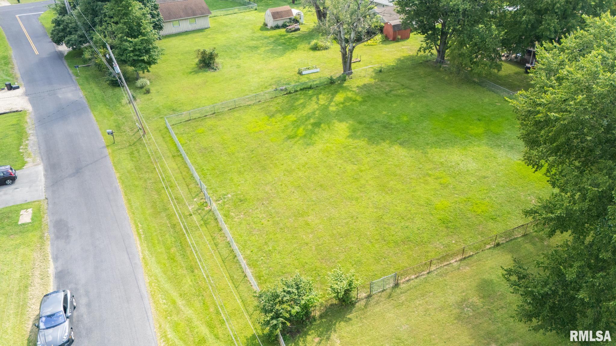 N Aspen Road Property Photo 1