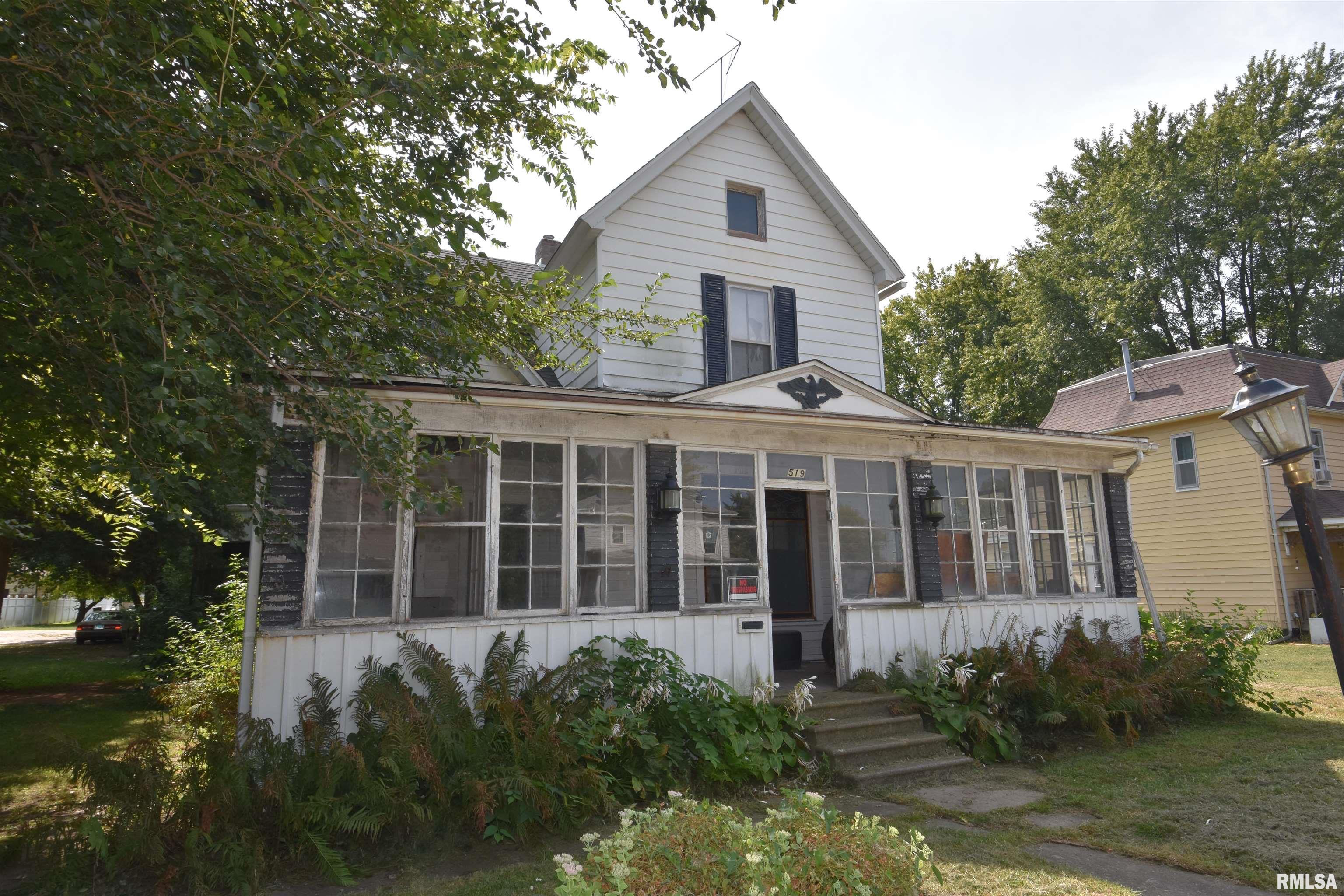 519 W Chestnut Street Property Photo 1