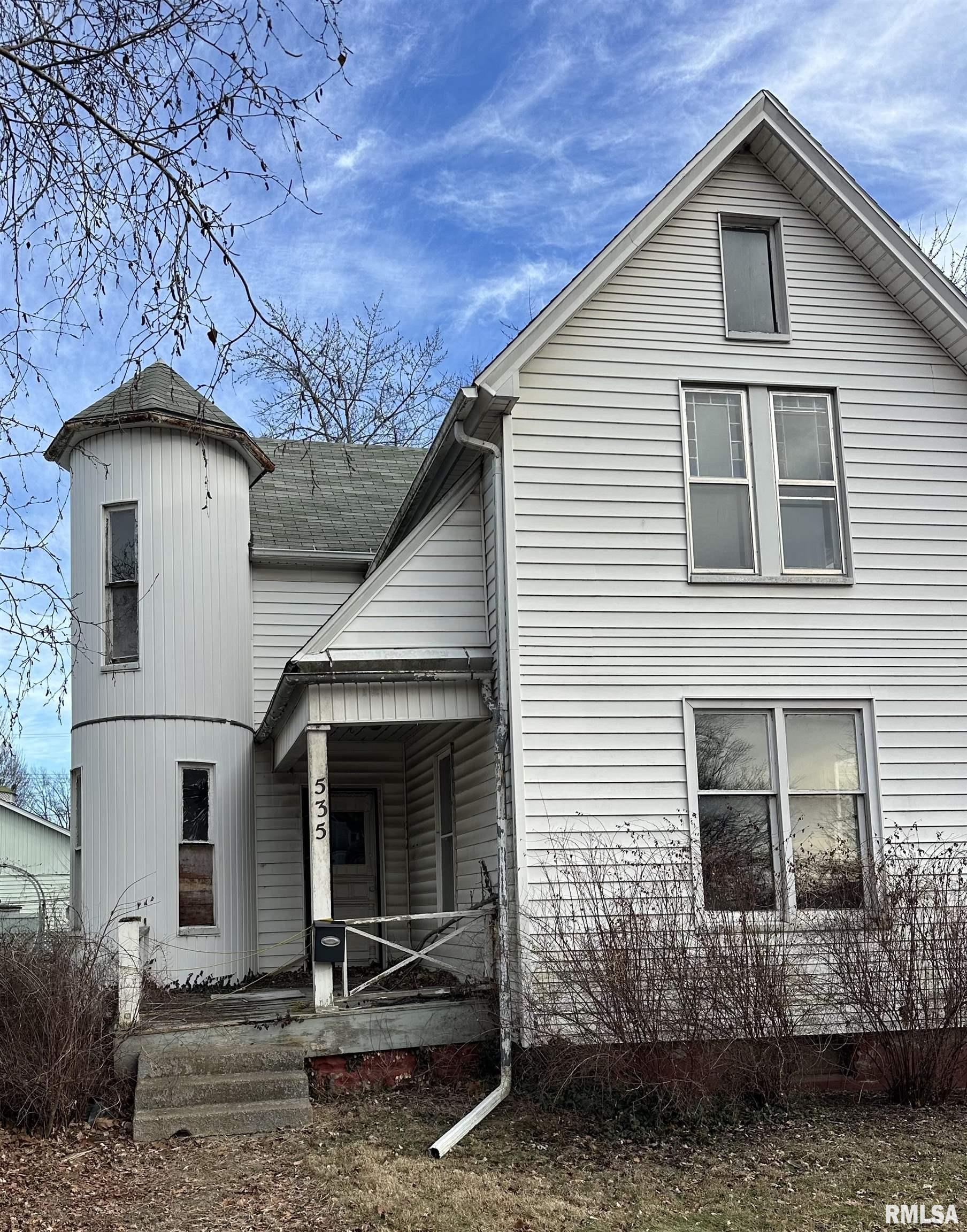 535 S Main Street Property Photo 1