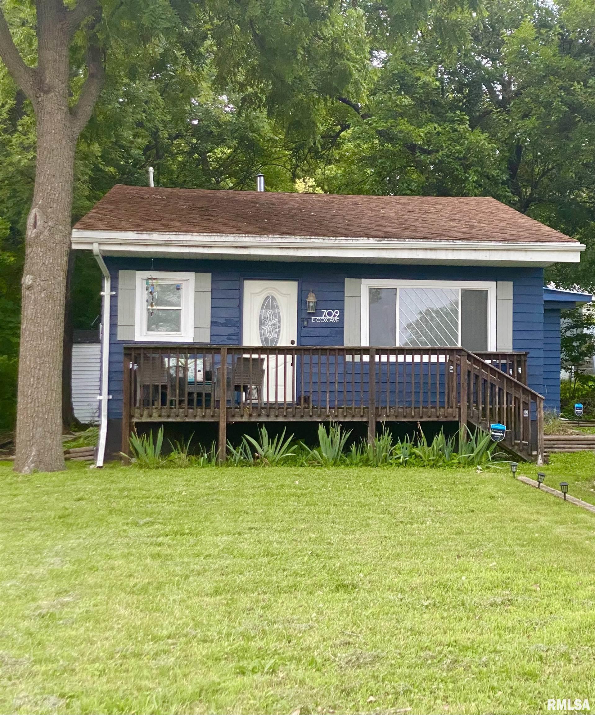 709 E Cox Avenue Property Photo 1