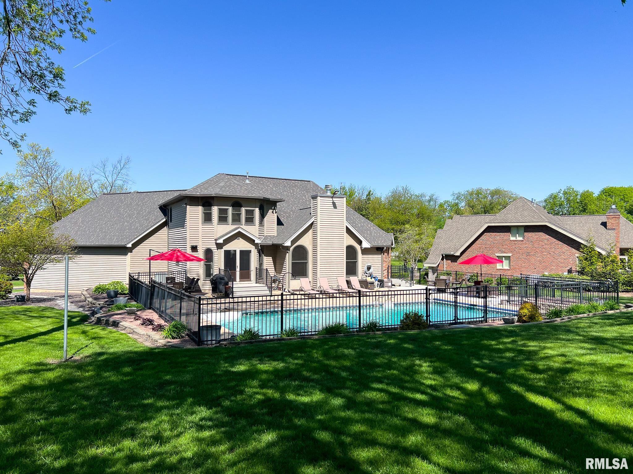 905 BROOKLINE Drive