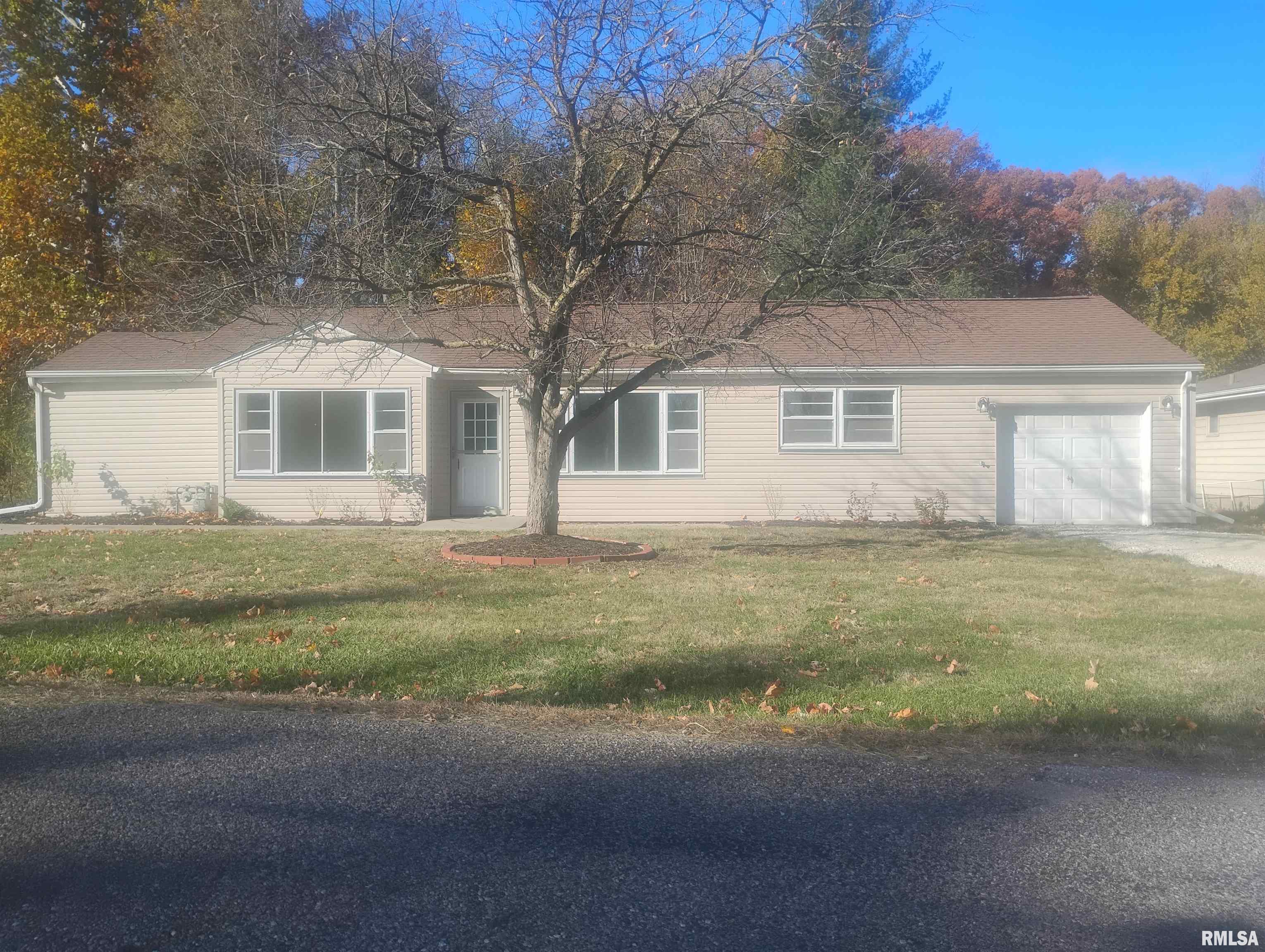1131 N Wildwood Court Property Photo 1