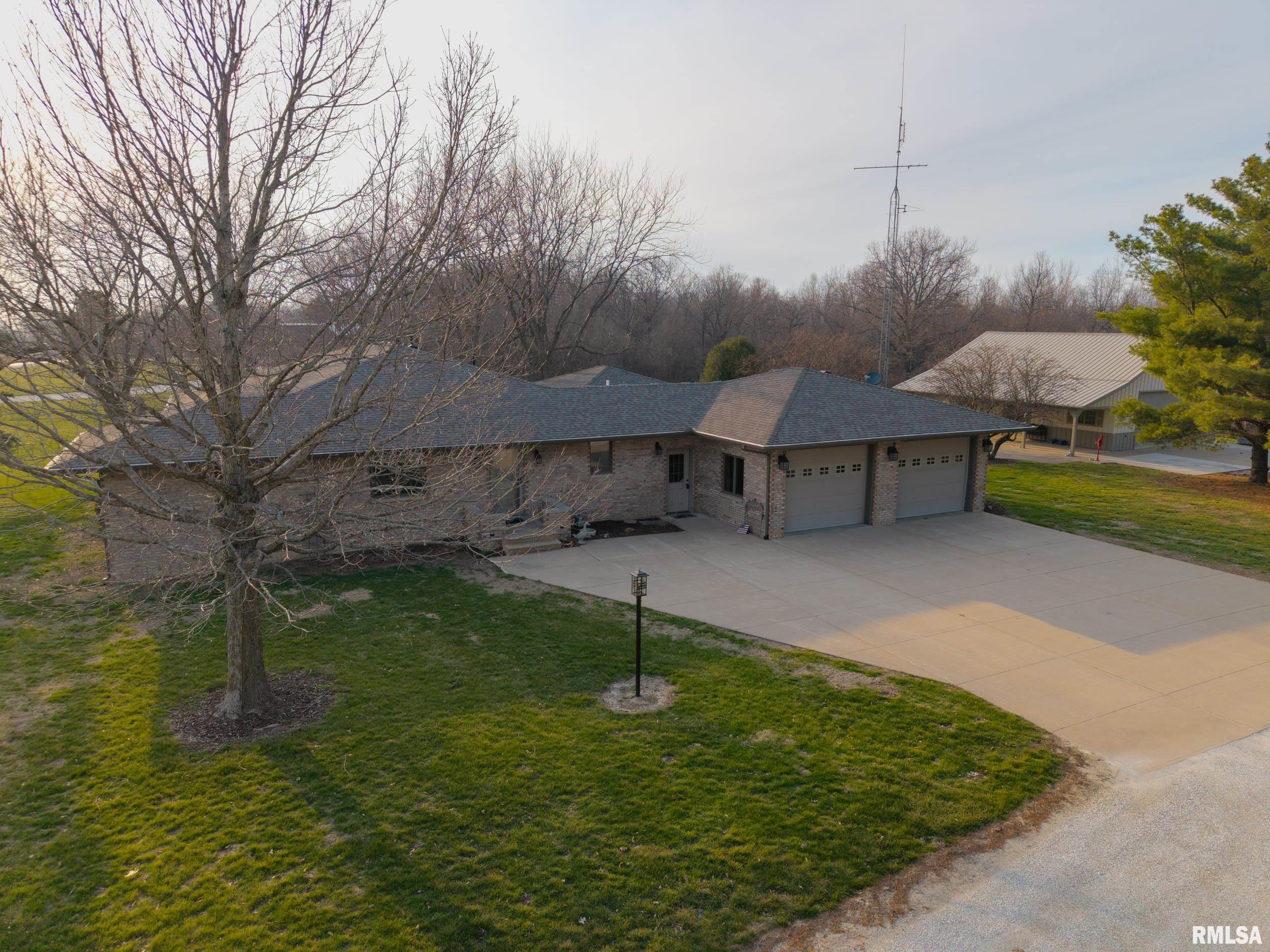 868 E County Highway 3 Highway Property Photo 1