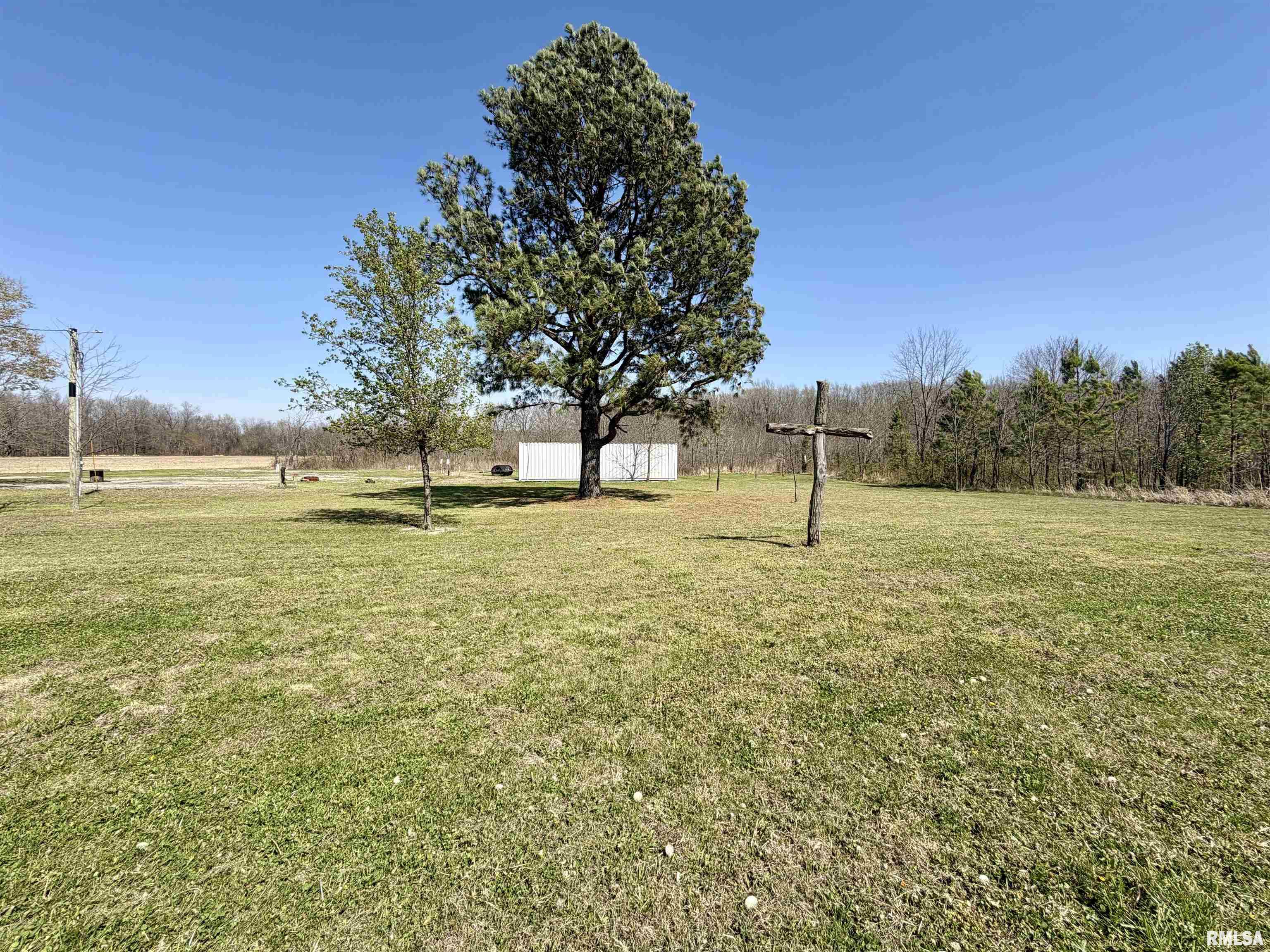 5900 Highway 1 Property Photo 1