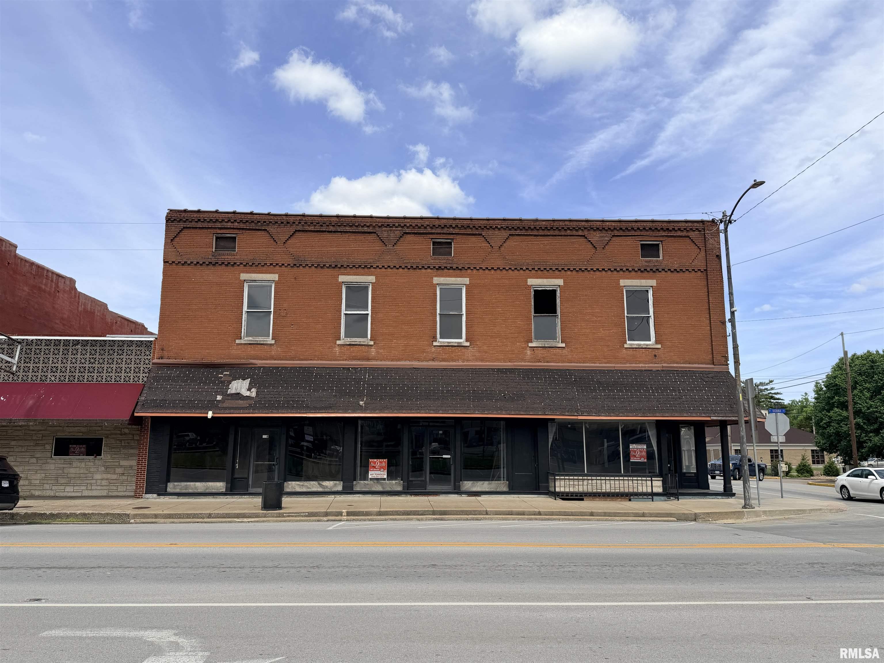 108 W Vienna Street Property Photo 1