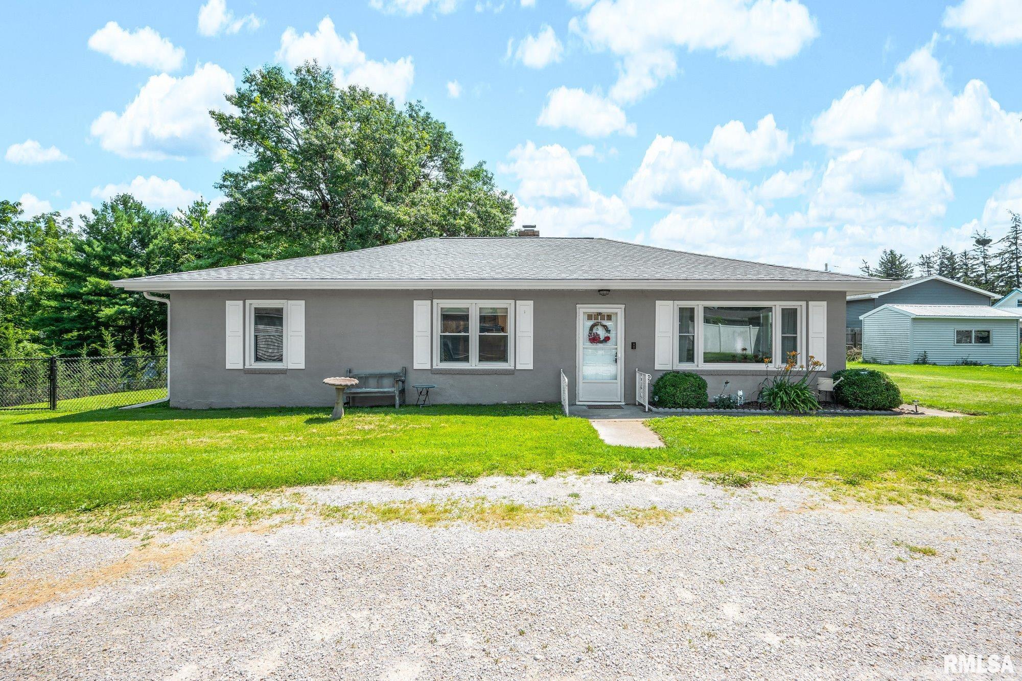 207 Spruce Lane Property Photo 1
