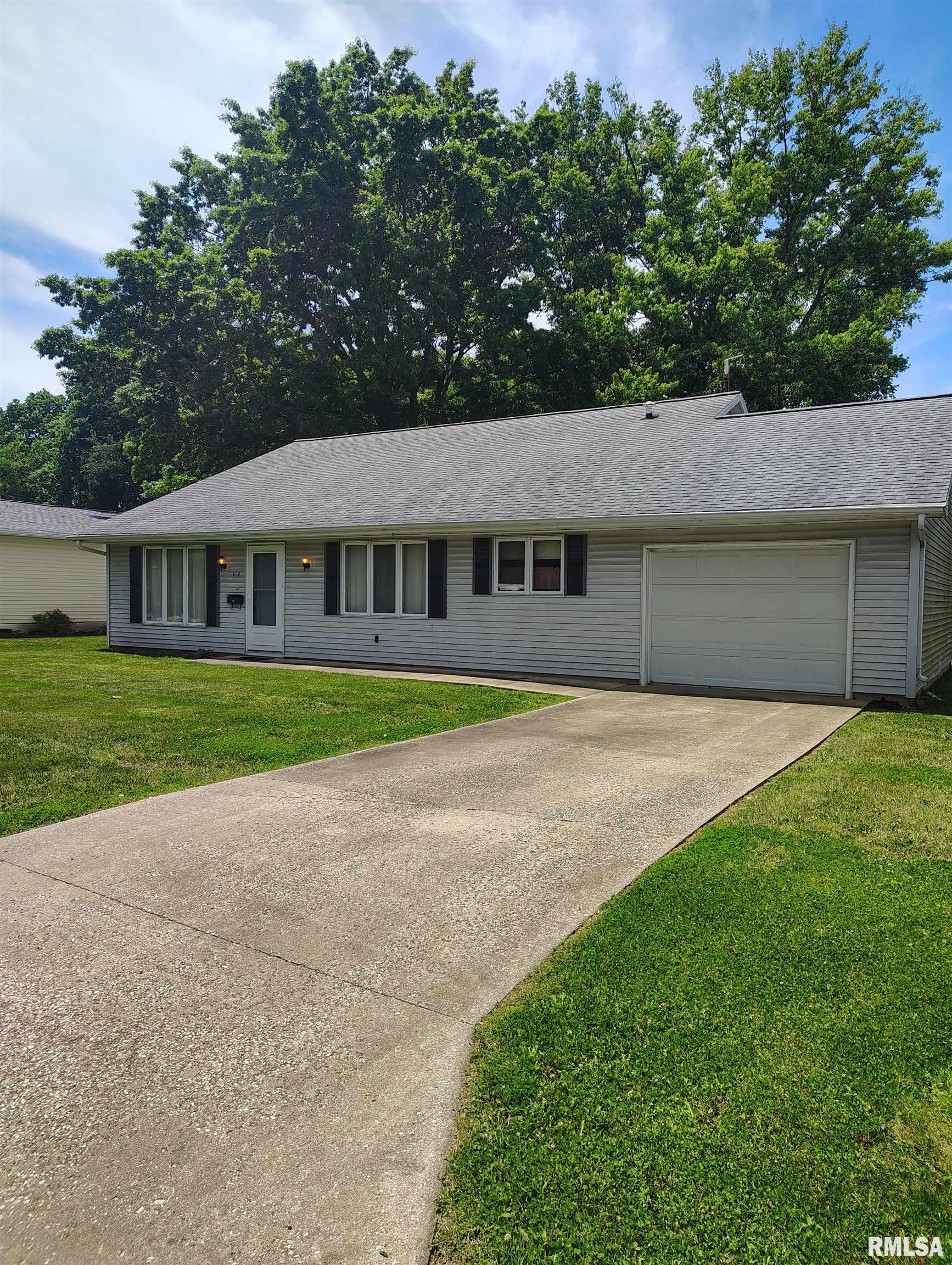 414 SUMMERS Drive