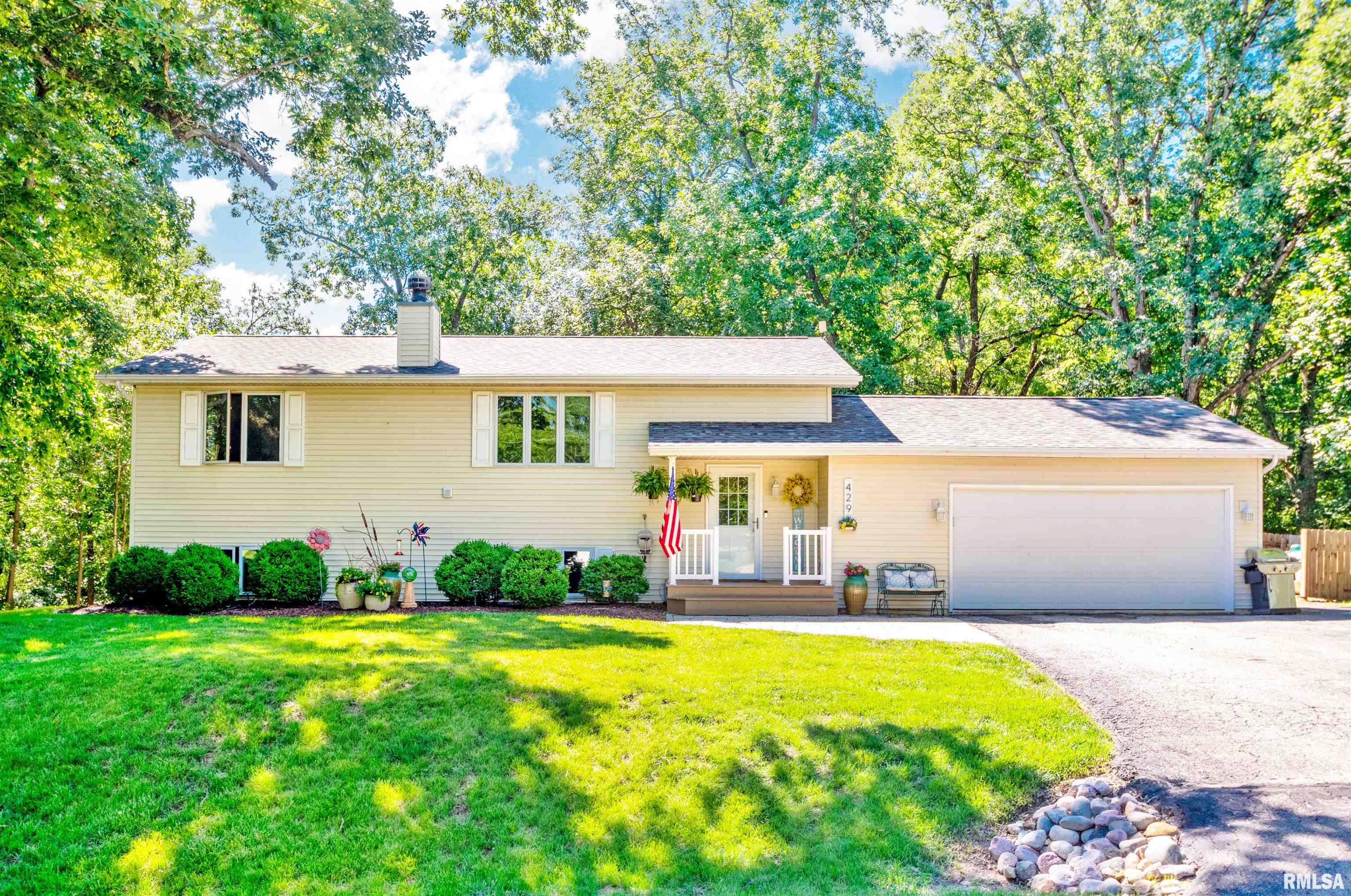 429 Pleasant View Circle Property Photo 1