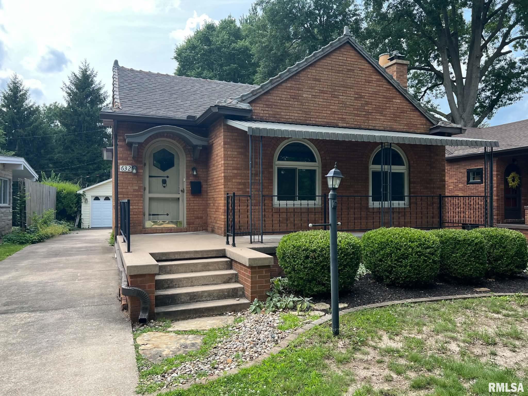 632 LINCOLN Drive