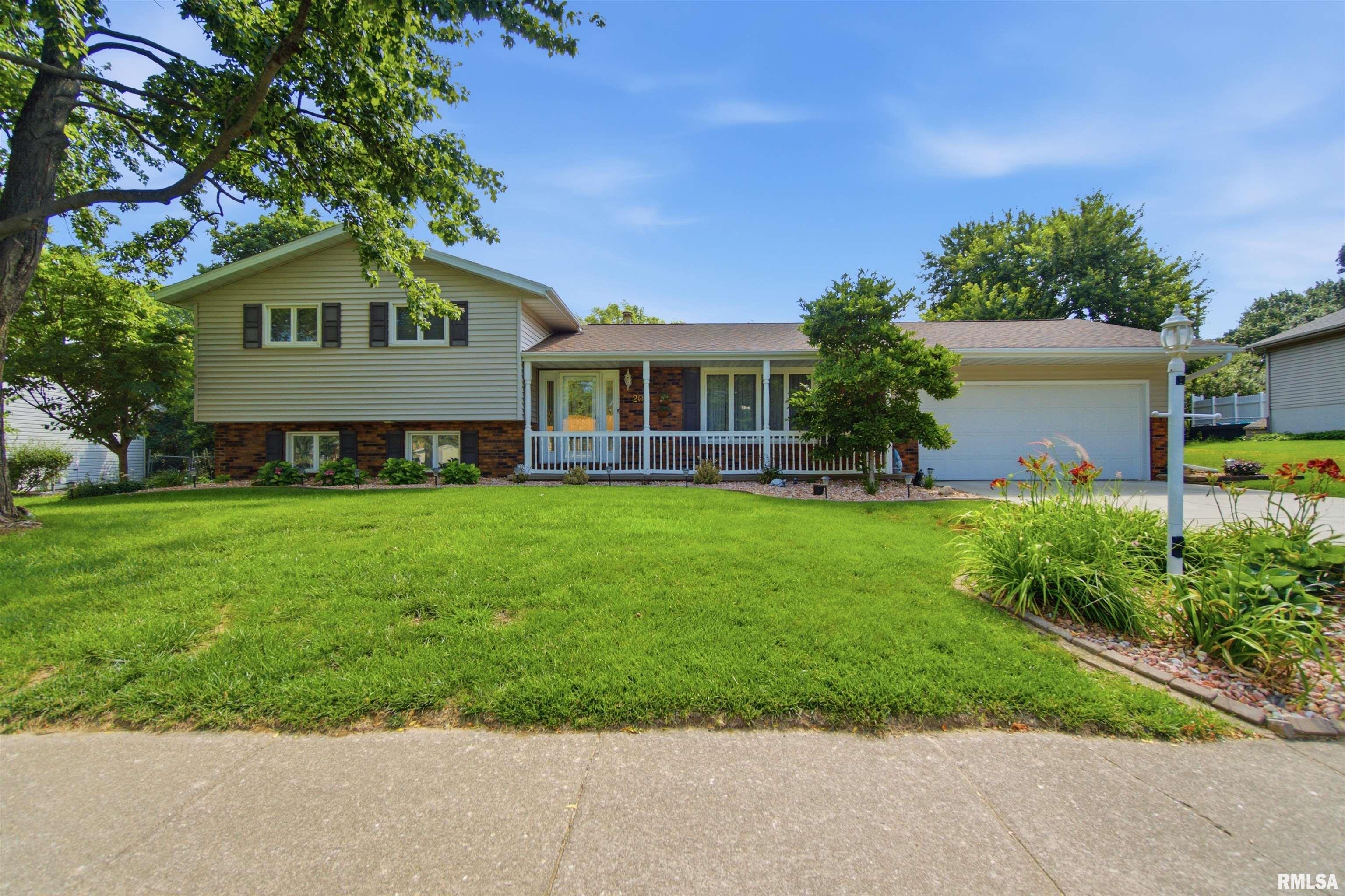 208 BARBARA Parkway