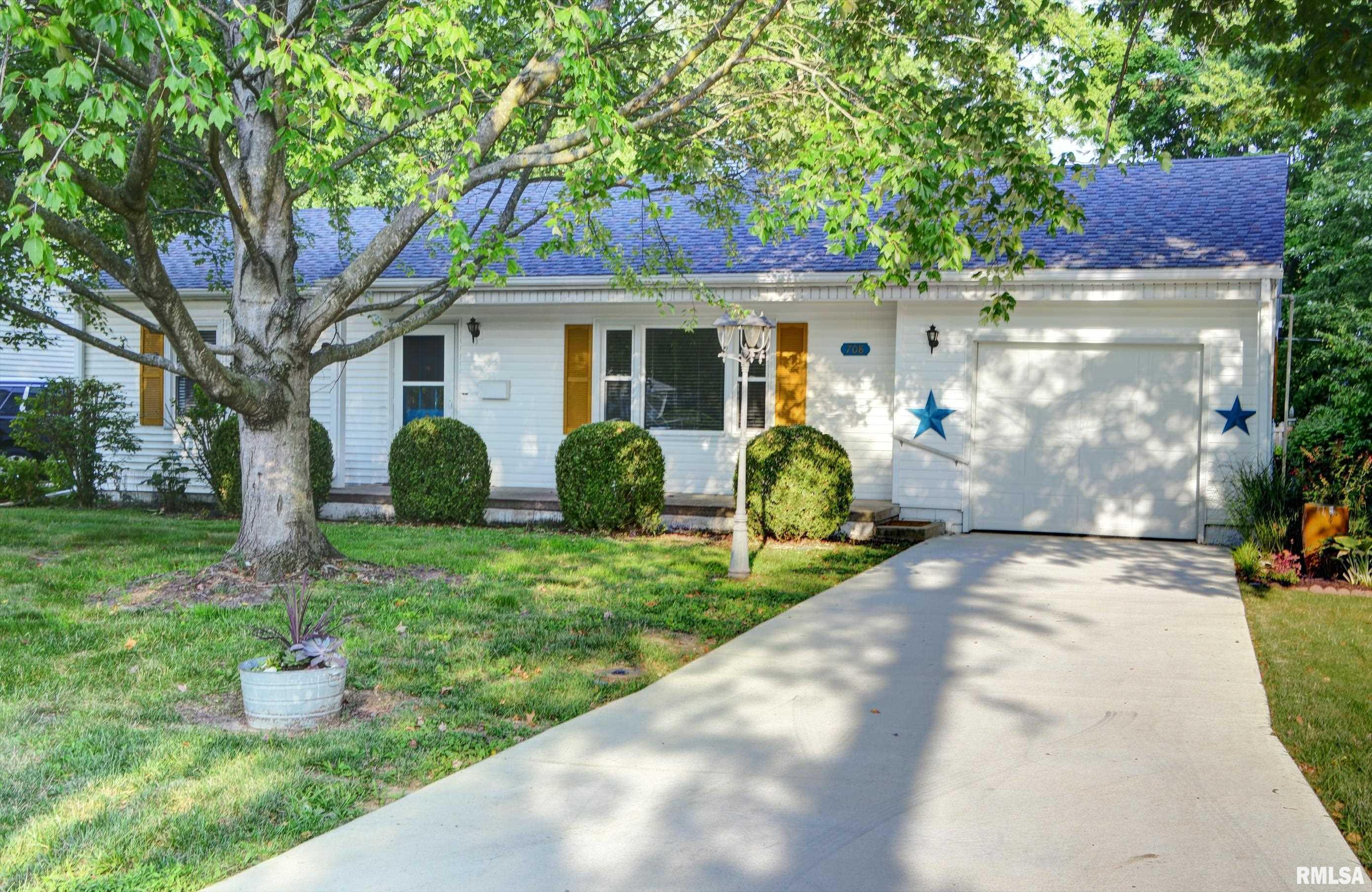 708 Memorial Drive Property Photo 1