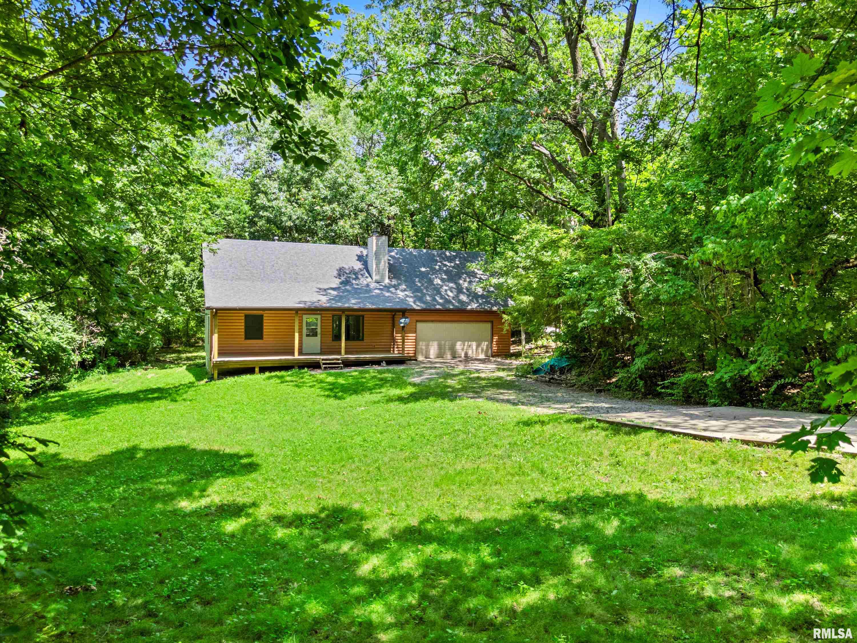 15619 Larimore Drive Property Photo 1