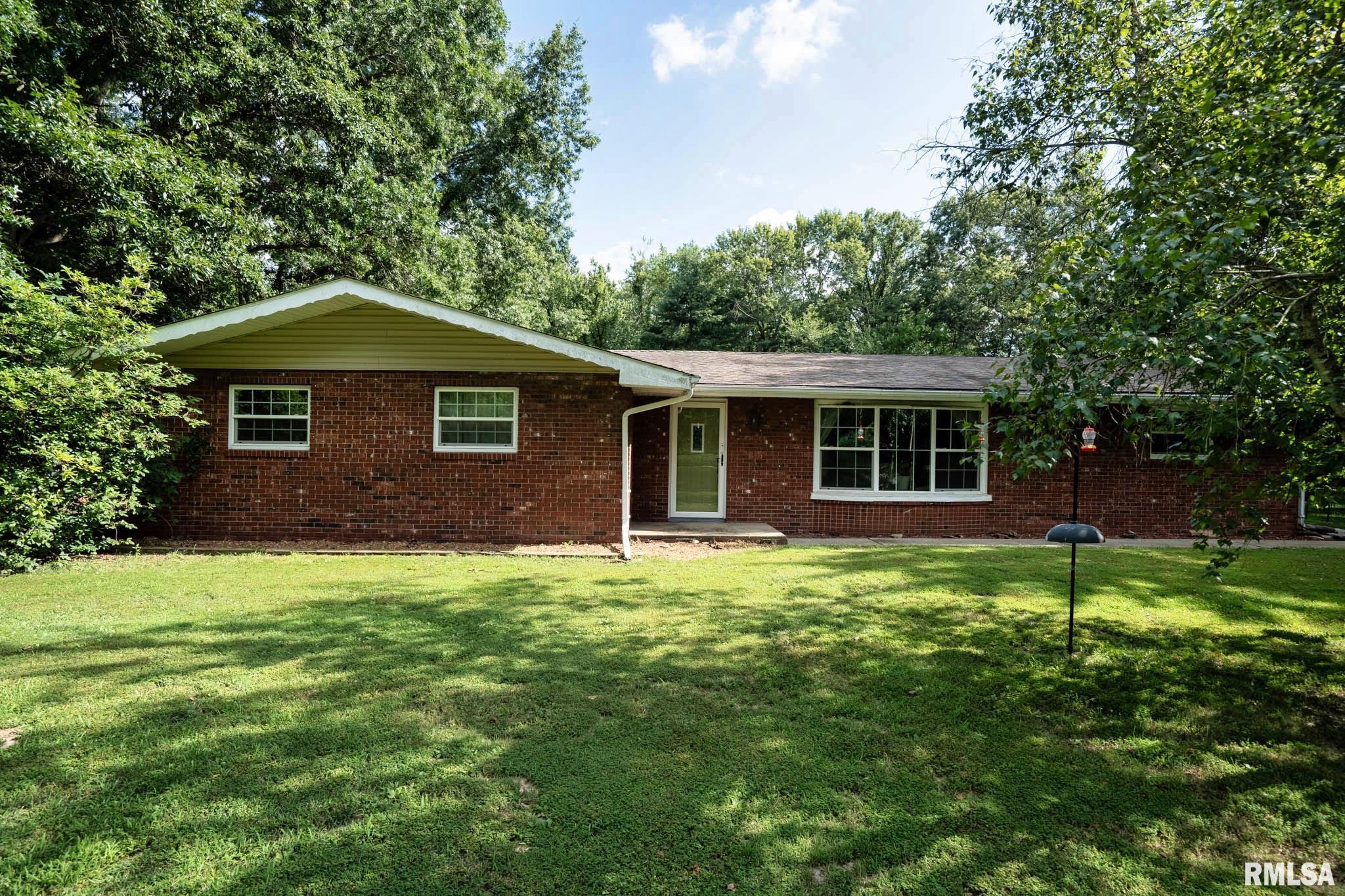 5592 Church Street Property Photo 1