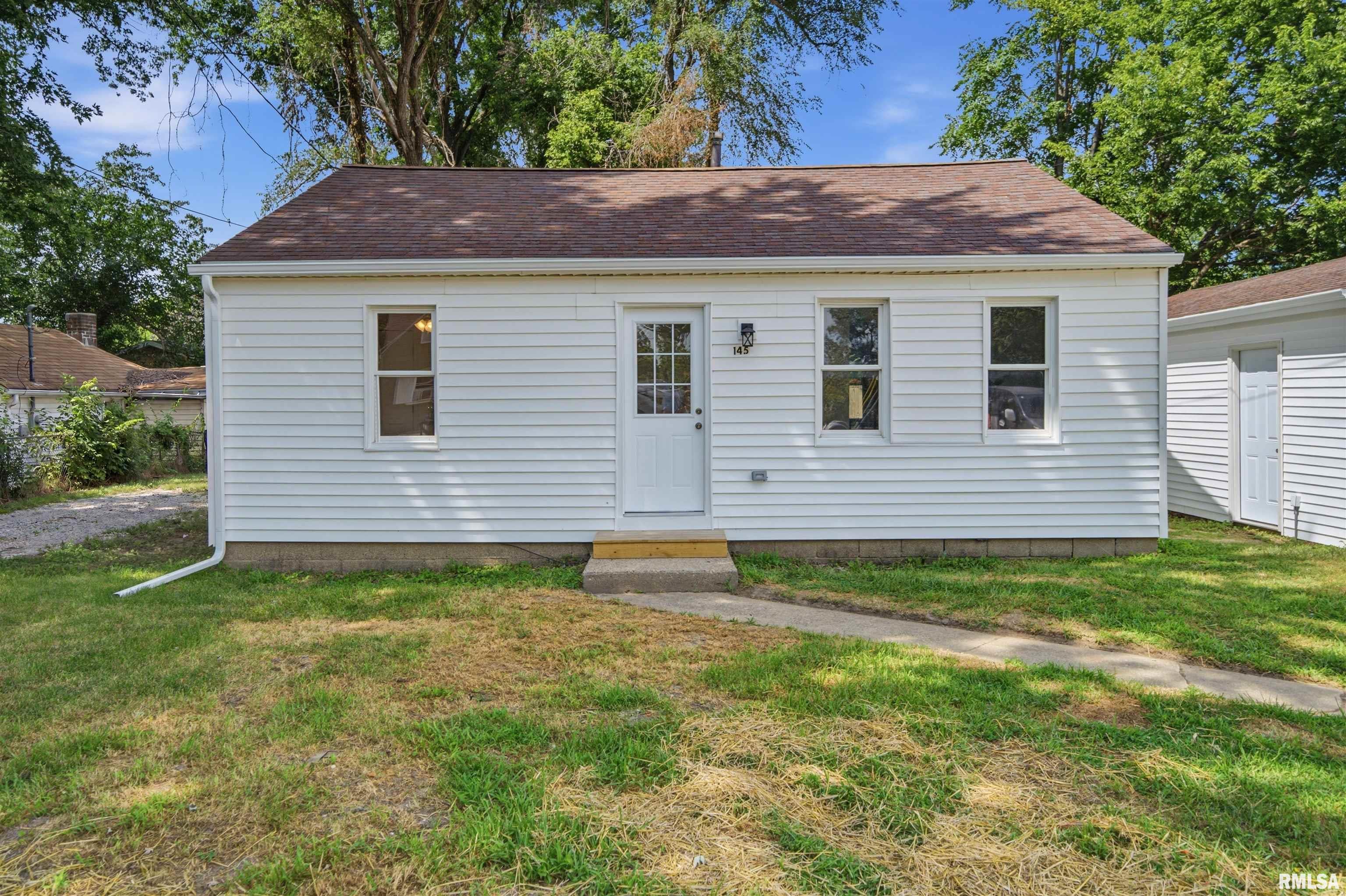 145 Oaklawn Circle Property Photo 1