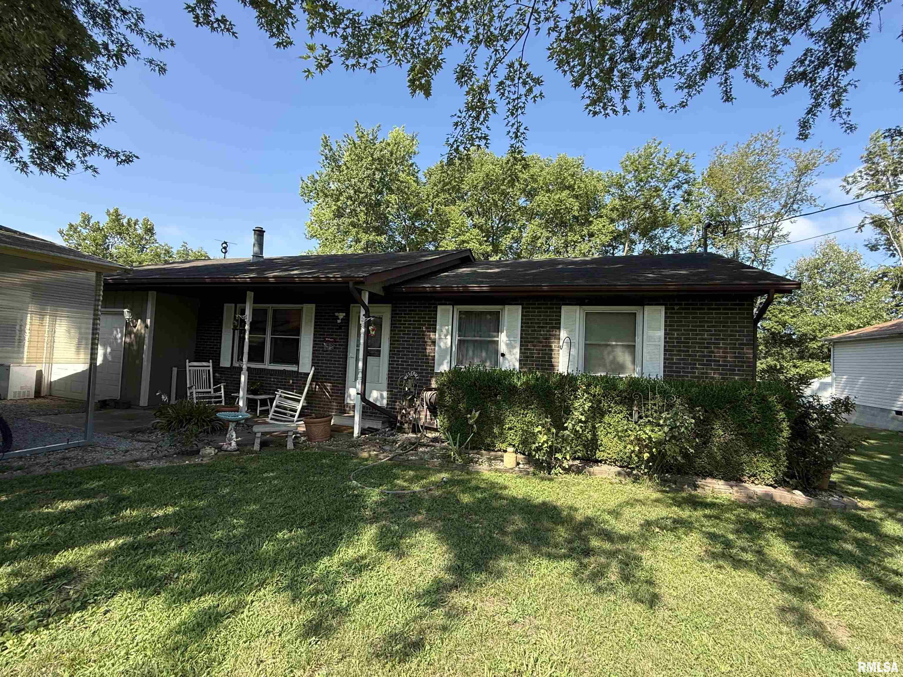 309 S Pecan Street Property Photo 1