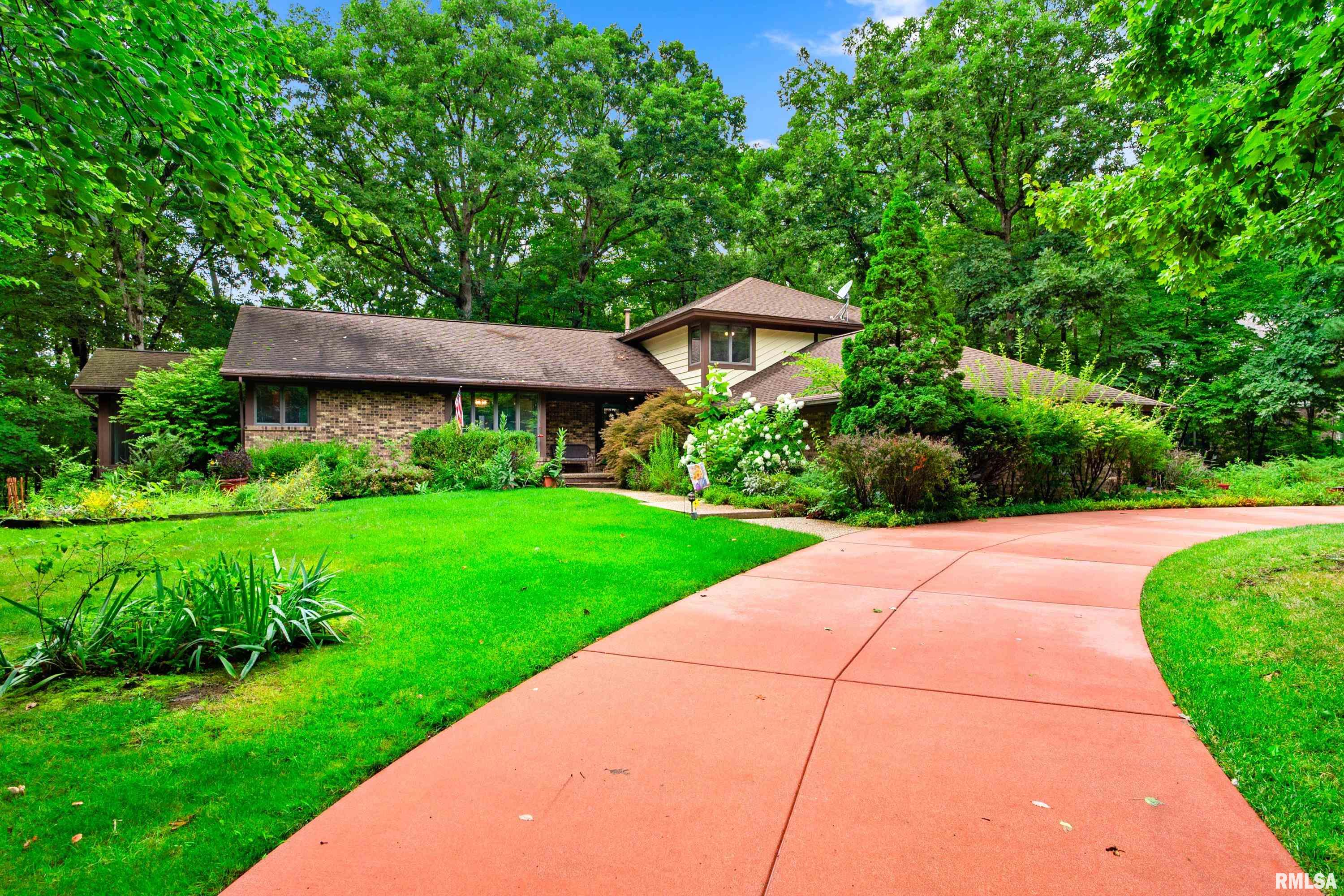 12205 N Wake Robin Way Property Photo 1